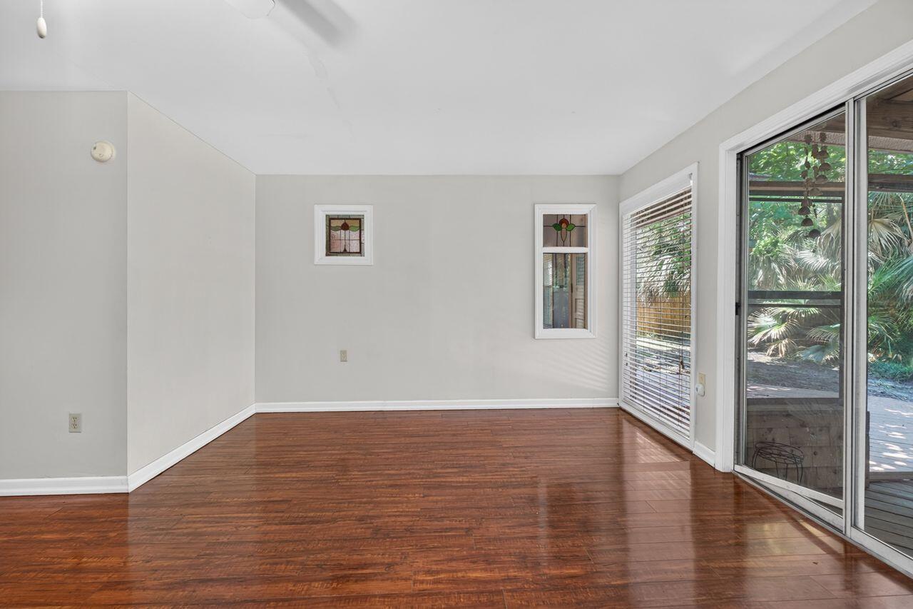 284 NE Beachview Drive Fort Walton Beach FL 32547