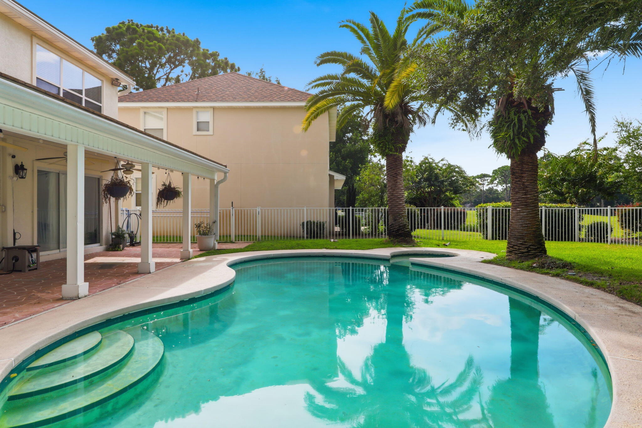 1001 Shalimar Point Drive Shalimar FL 32579