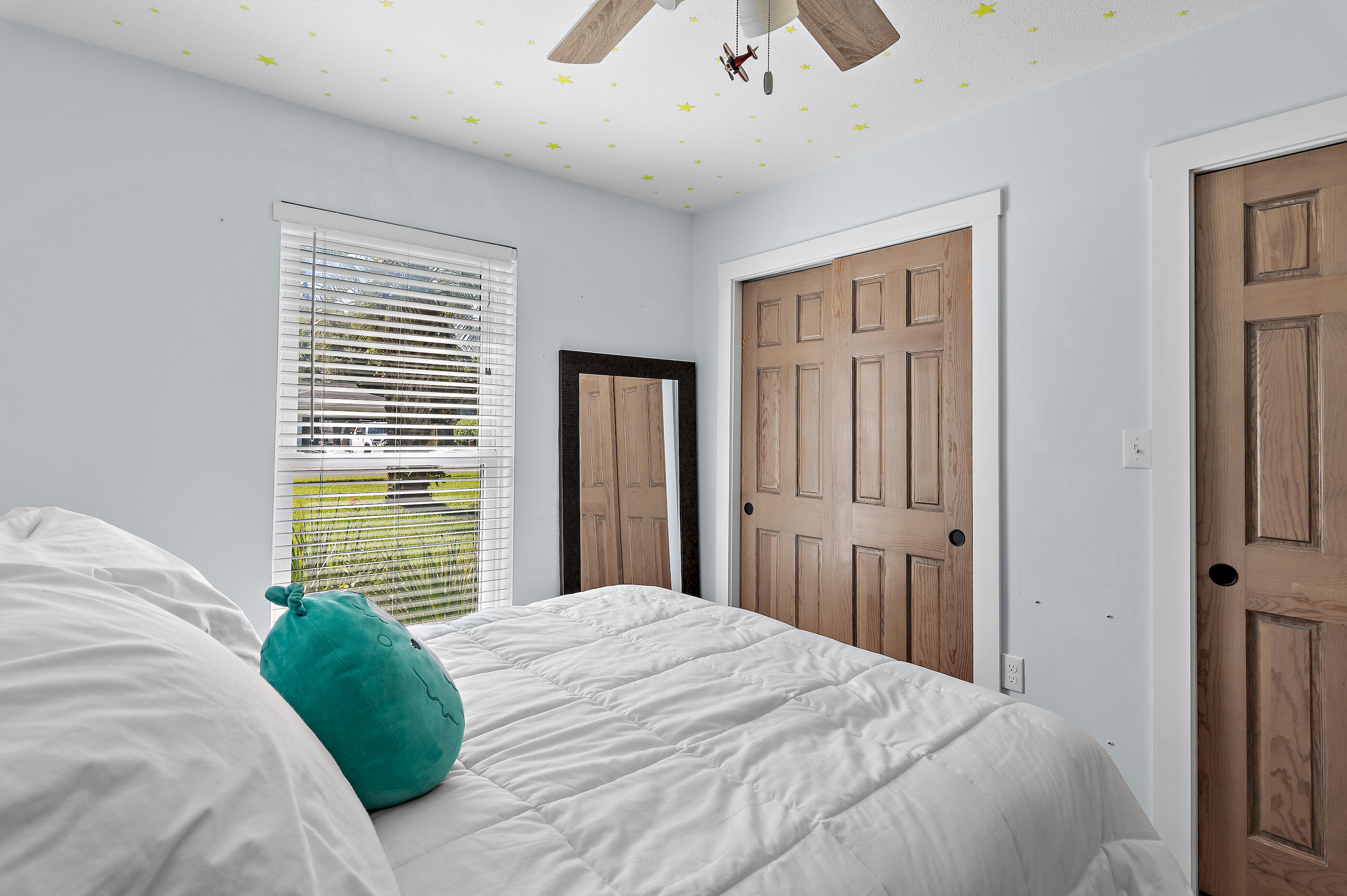 84 W Country Club Drive Destin FL 32541