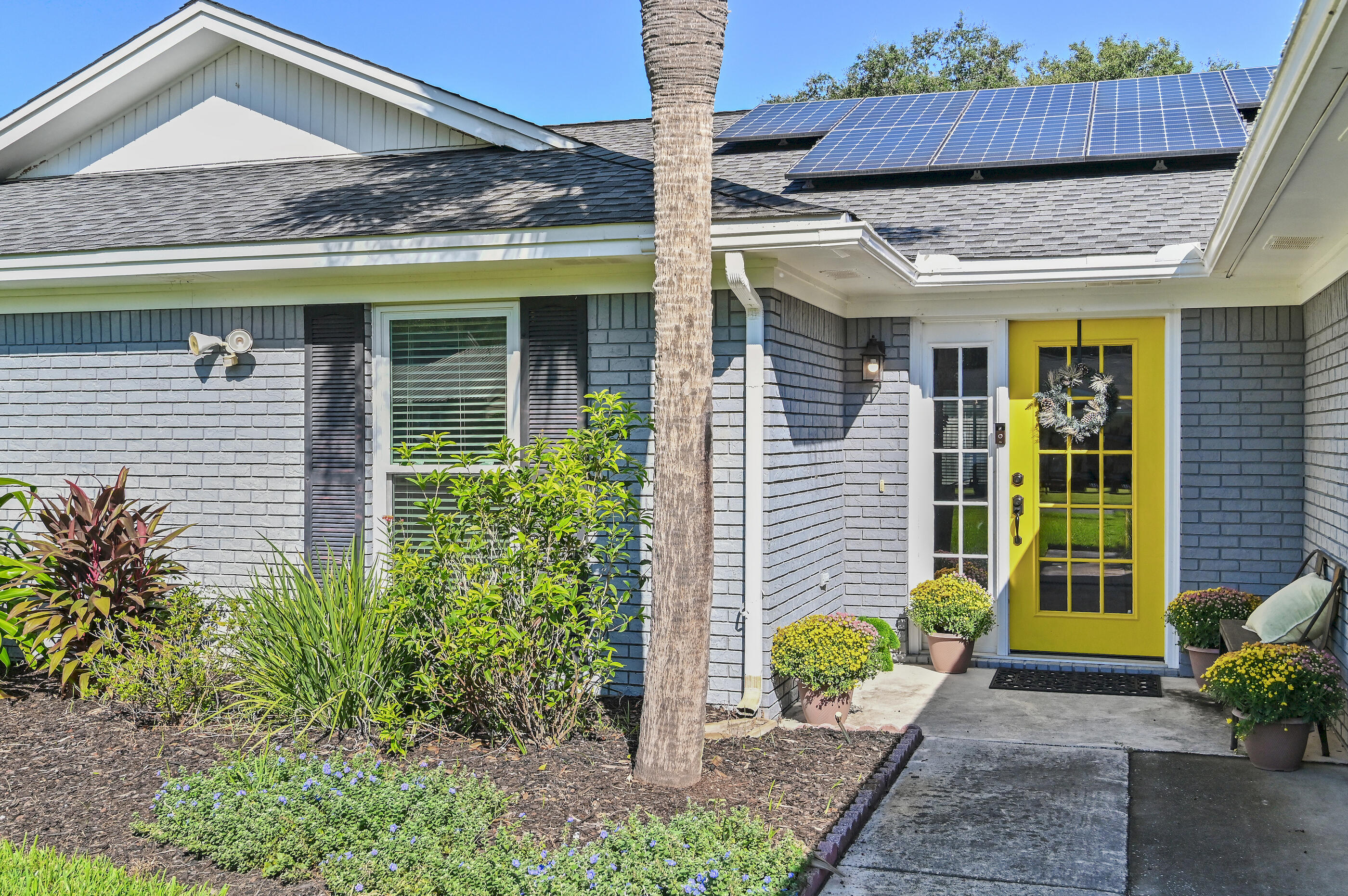 84 W Country Club Drive Destin FL 32541