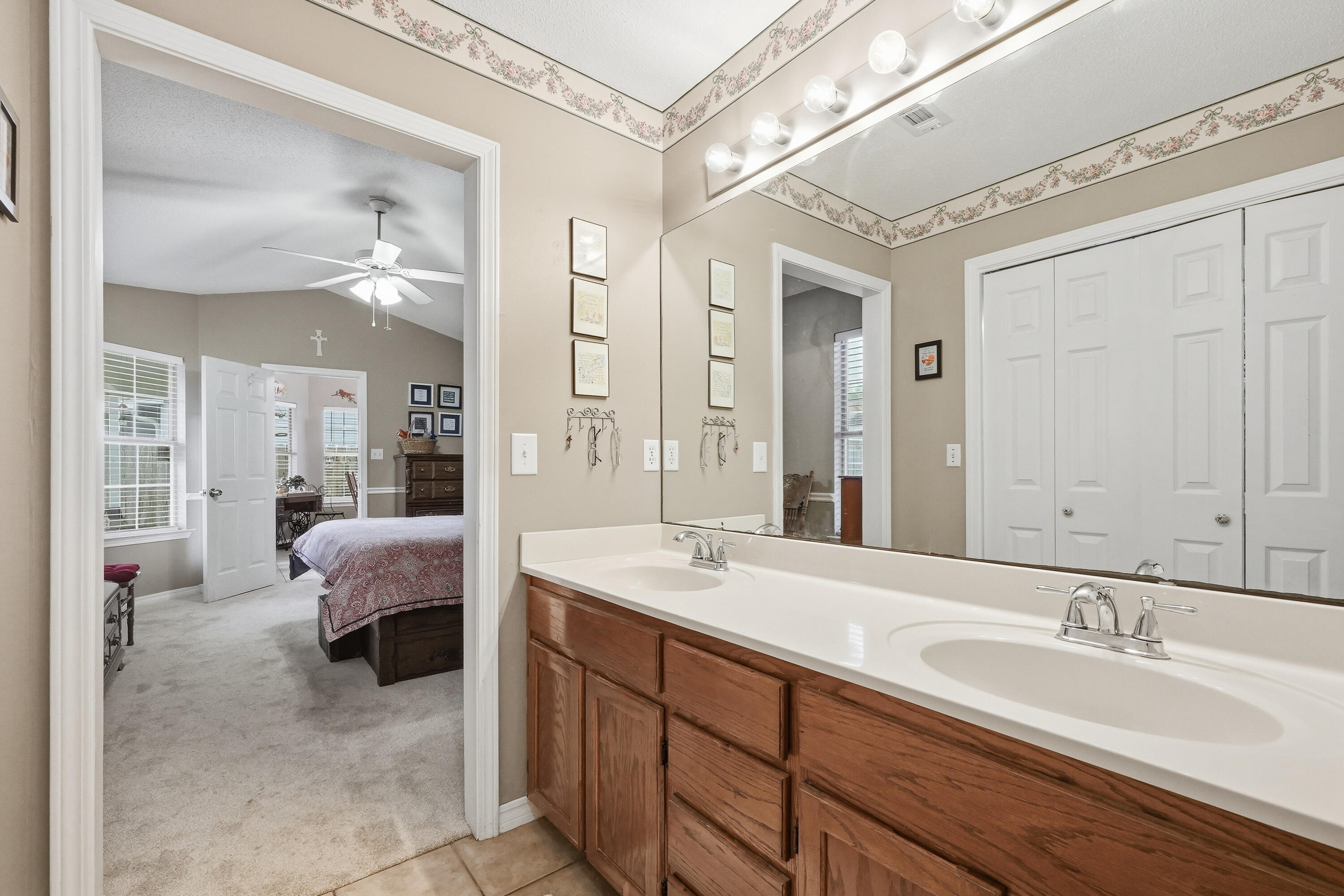 181 Wright Circle Niceville FL 32578