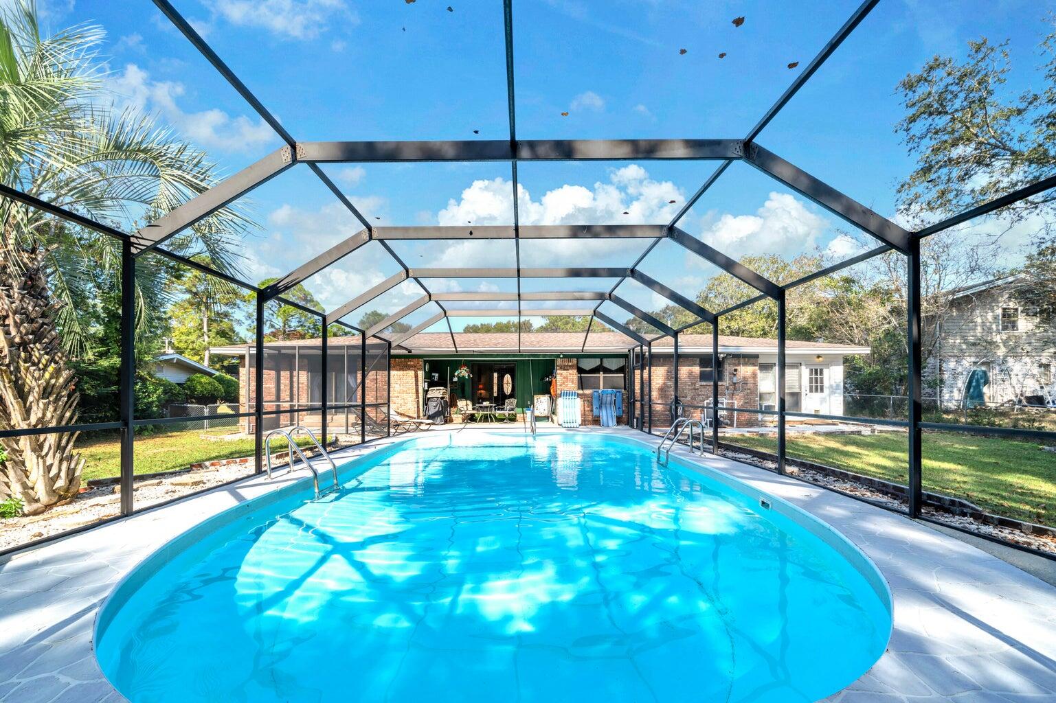 32 Walnut Avenue Shalimar FL 32579