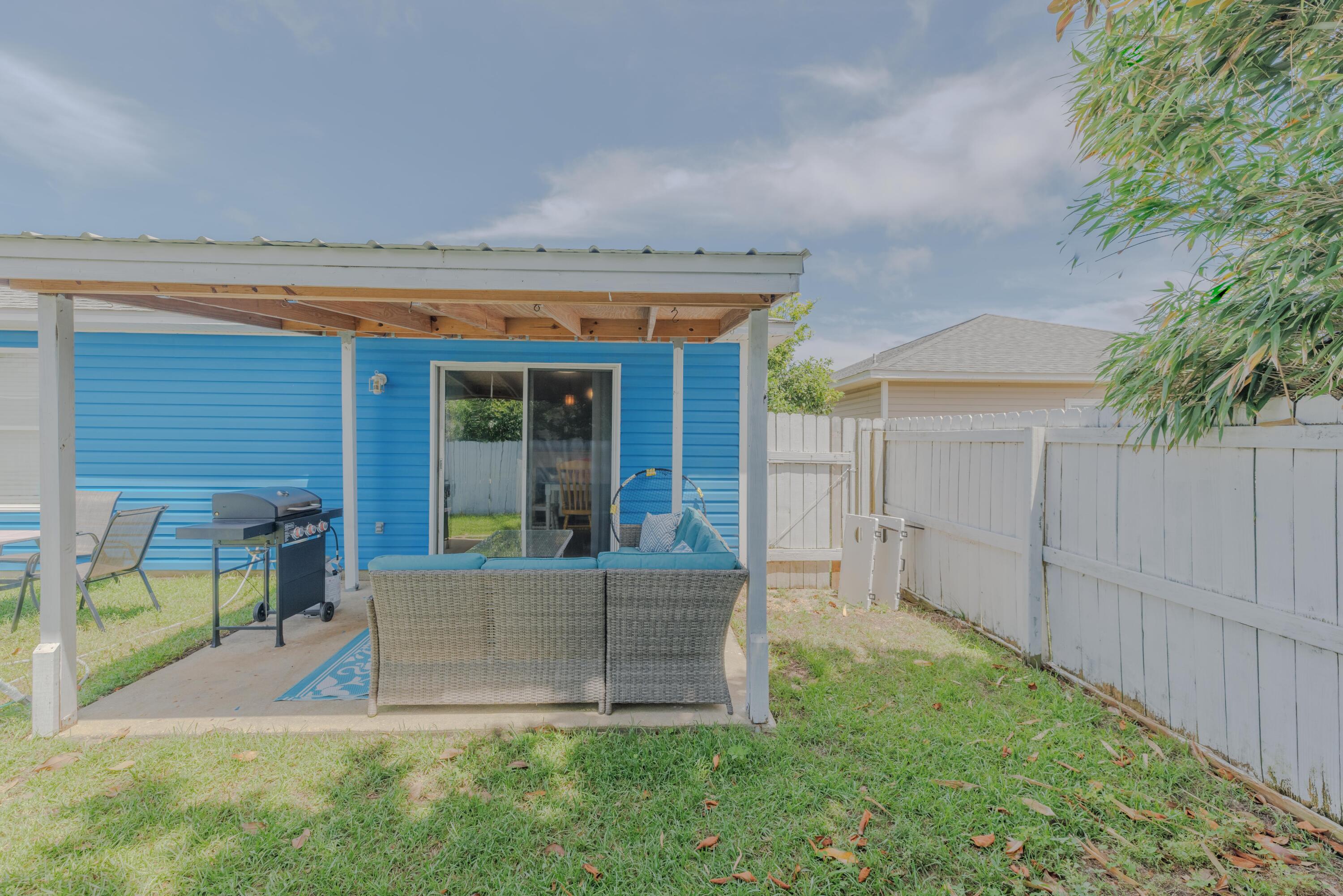 1869 Vineyard Street Navarre FL 32566