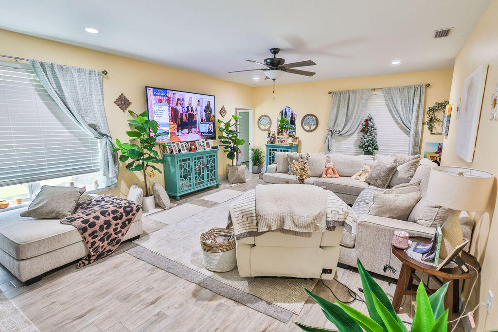 3 Marty Lane Fort Walton Beach FL 32547
