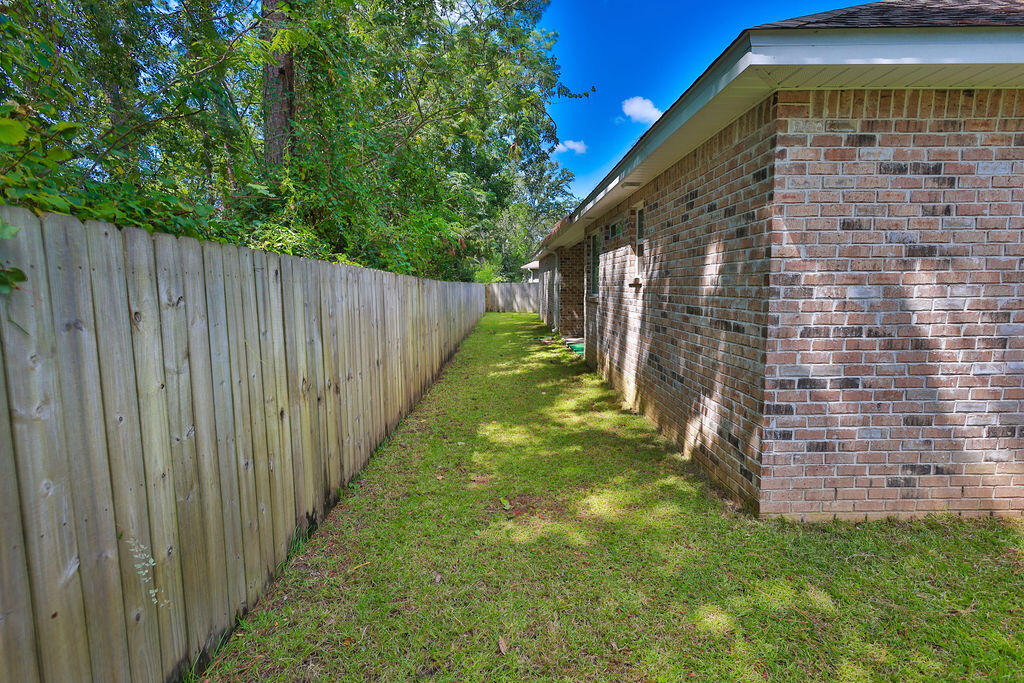 3 Marty Lane Fort Walton Beach FL 32547