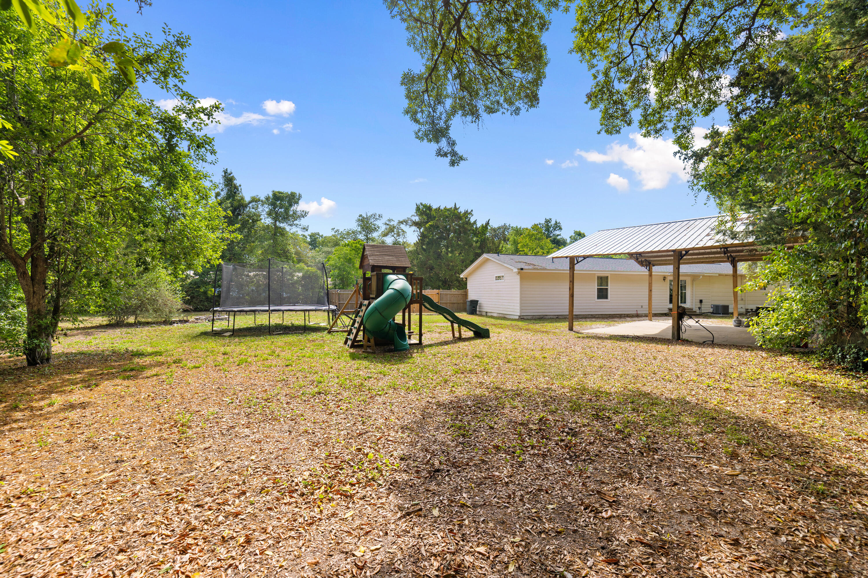 107 Water Oak Street Freeport FL 32439