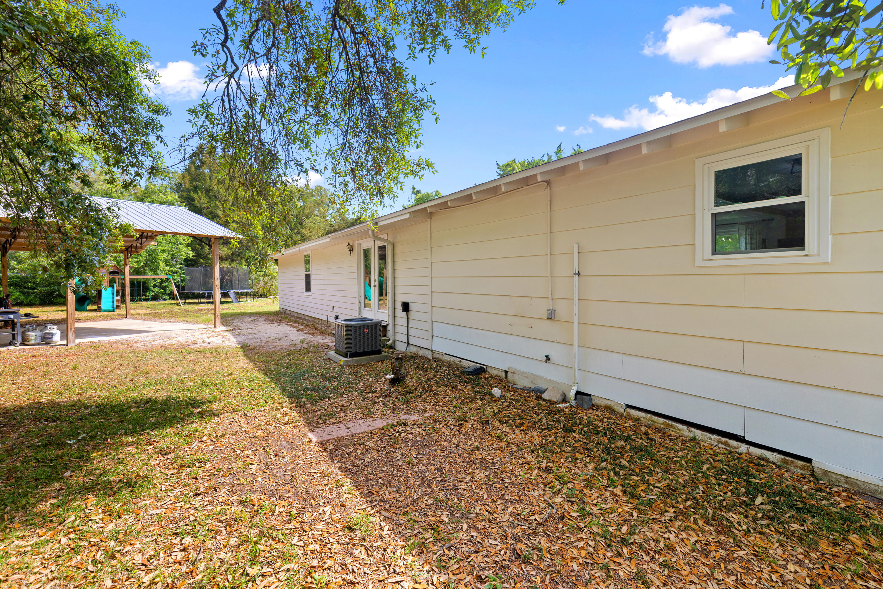 107 Water Oak Street Freeport FL 32439