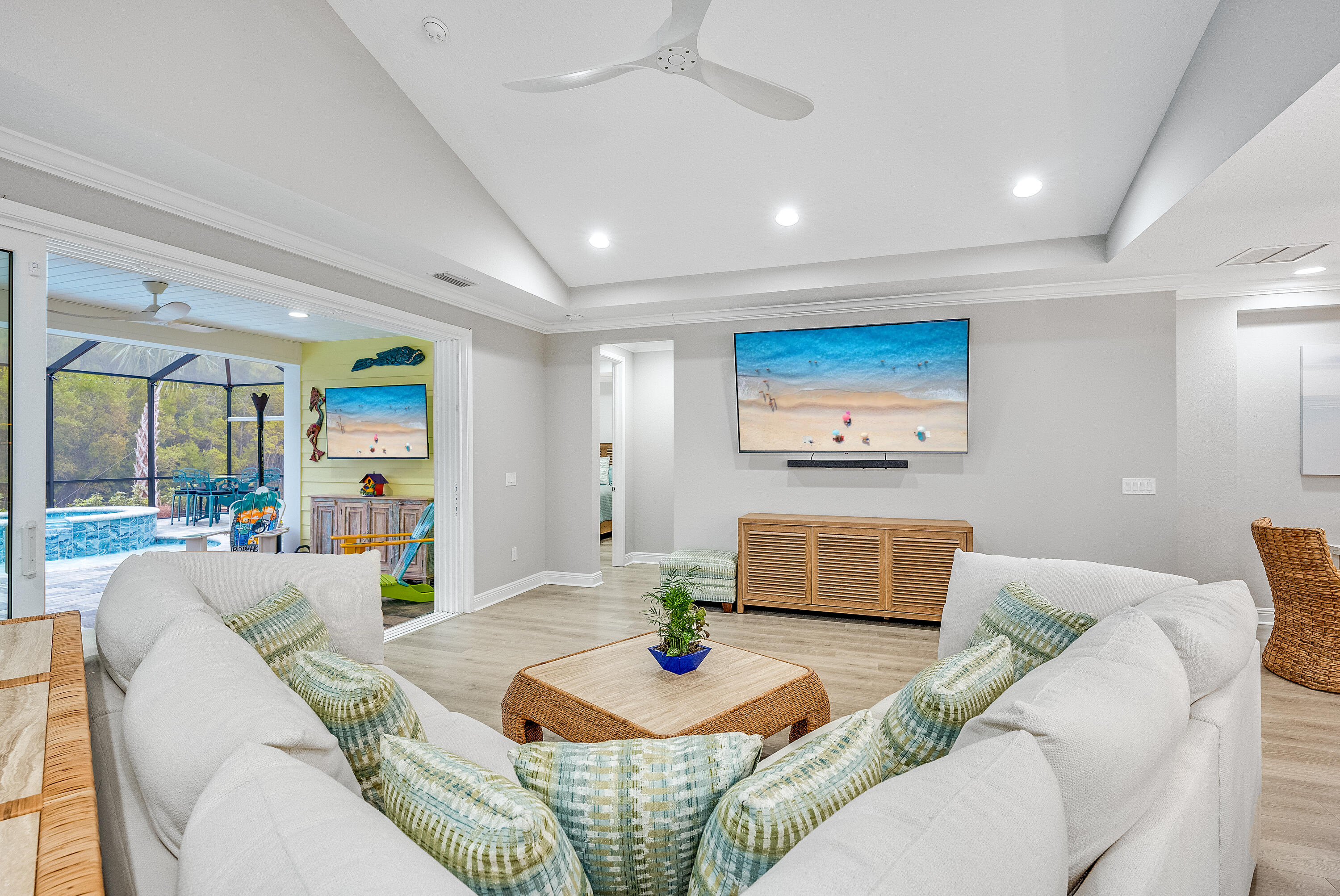 9342 Paradise Drive Panama City Beach FL 32413