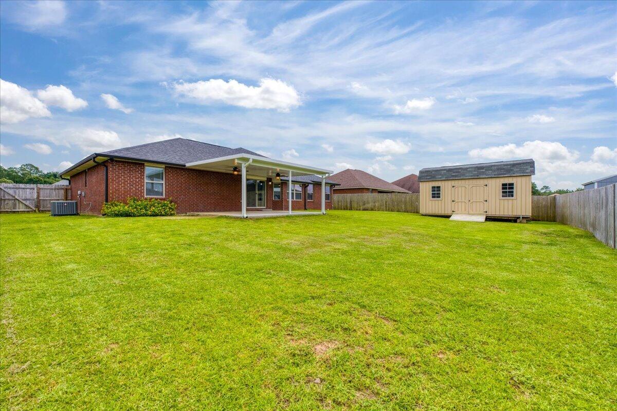 6072 Winchester Circle Milton FL 32570
