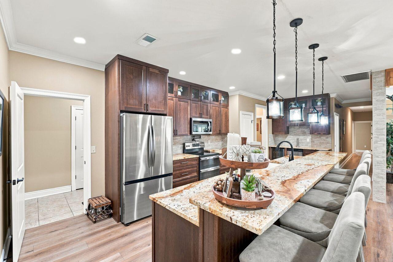 638 NE Country Club Avenue Fort Walton Beach FL 32547