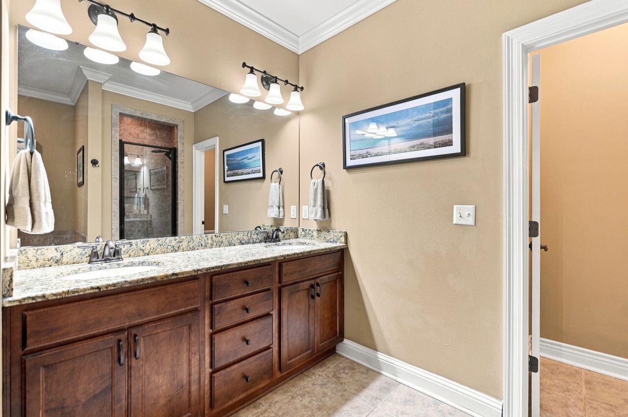 638 NE Country Club Avenue Fort Walton Beach FL 32547