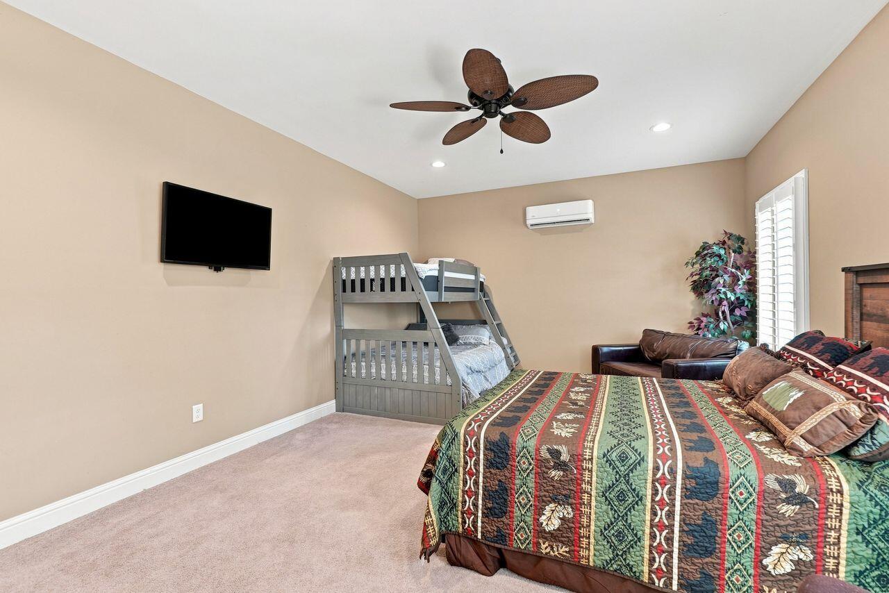638 NE Country Club Avenue Fort Walton Beach FL 32547