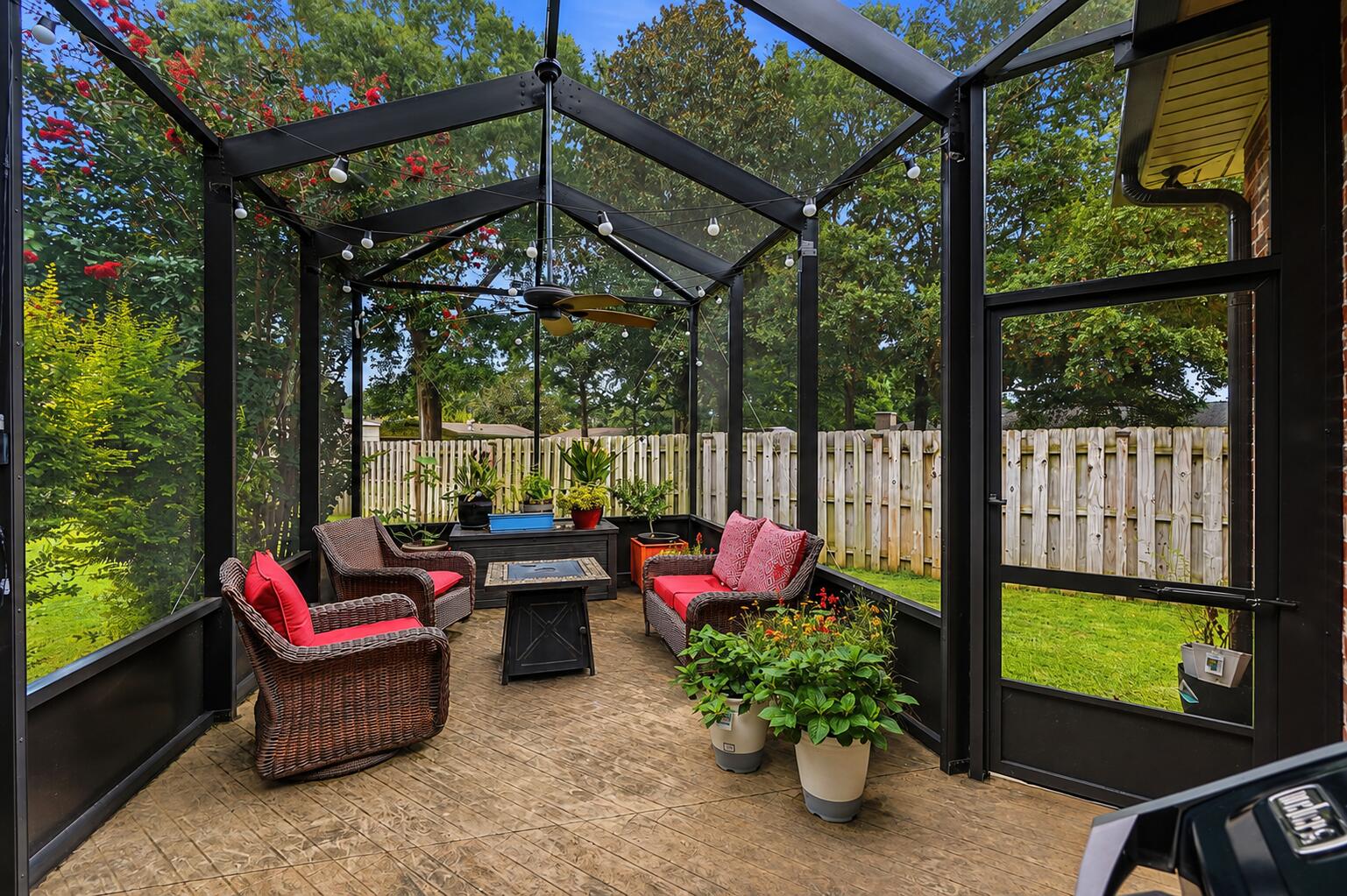 638 NE Country Club Avenue Fort Walton Beach FL 32547