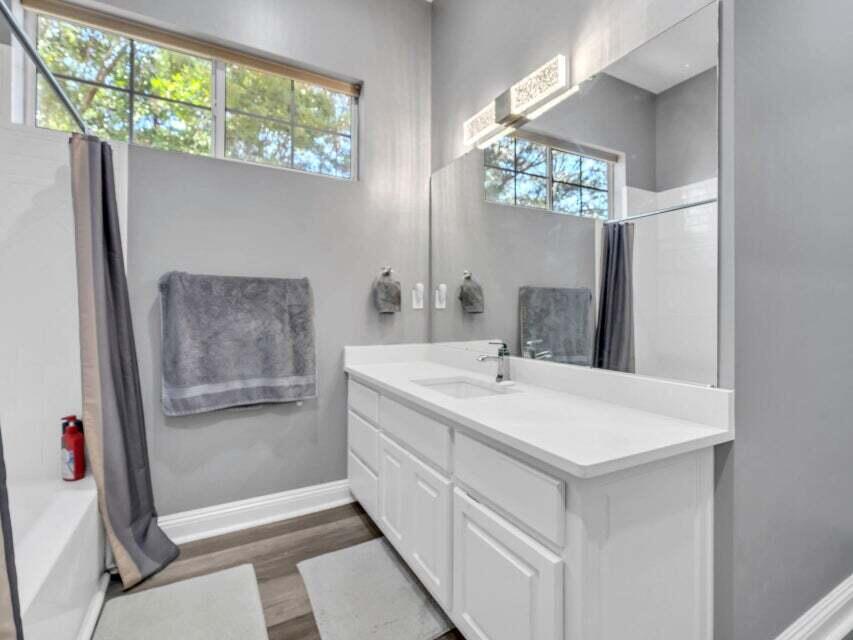 122 W Country Club Drive Destin FL 32541