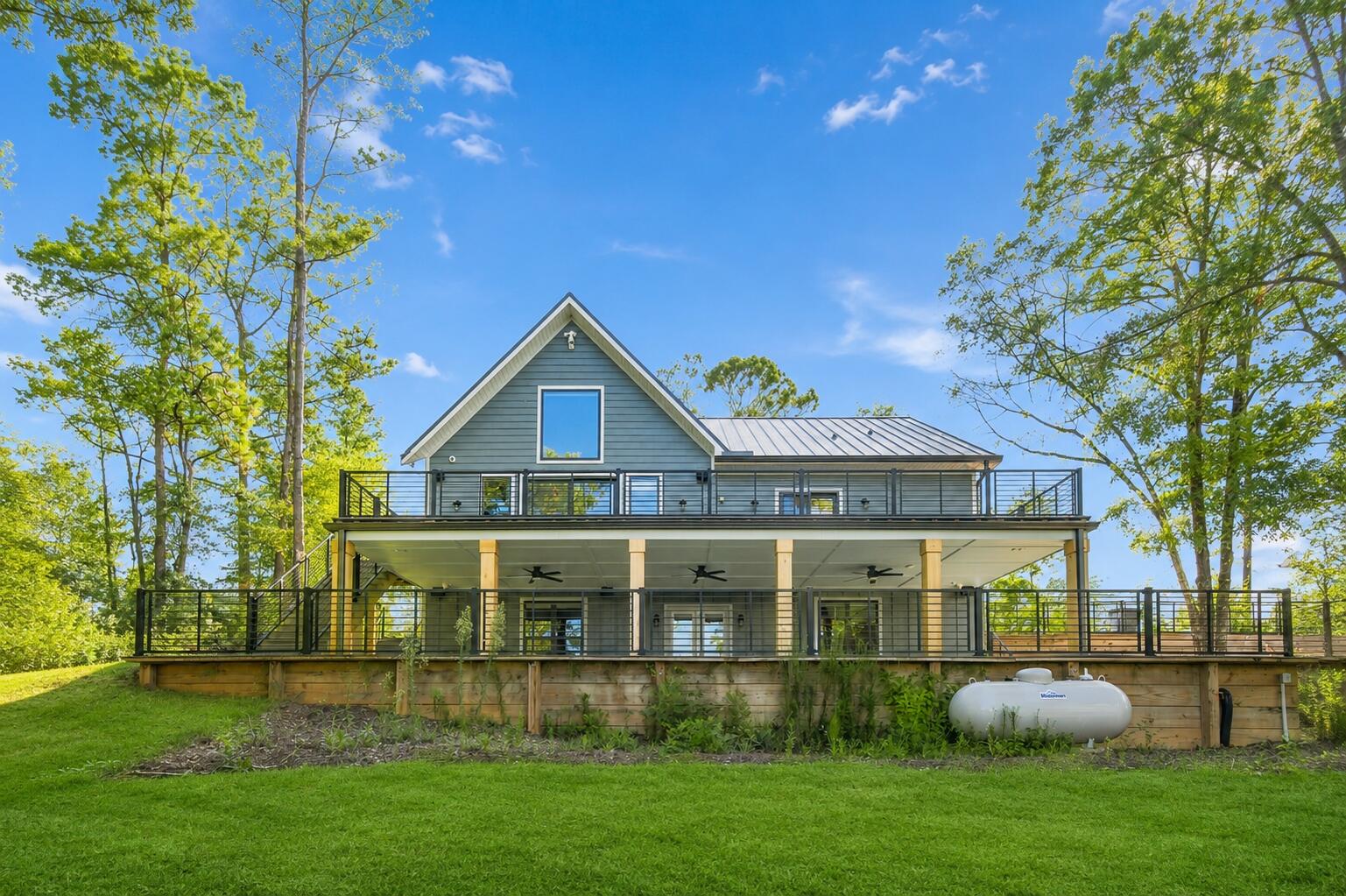172 Blue Pond Circle Ponce De Leon FL 32455