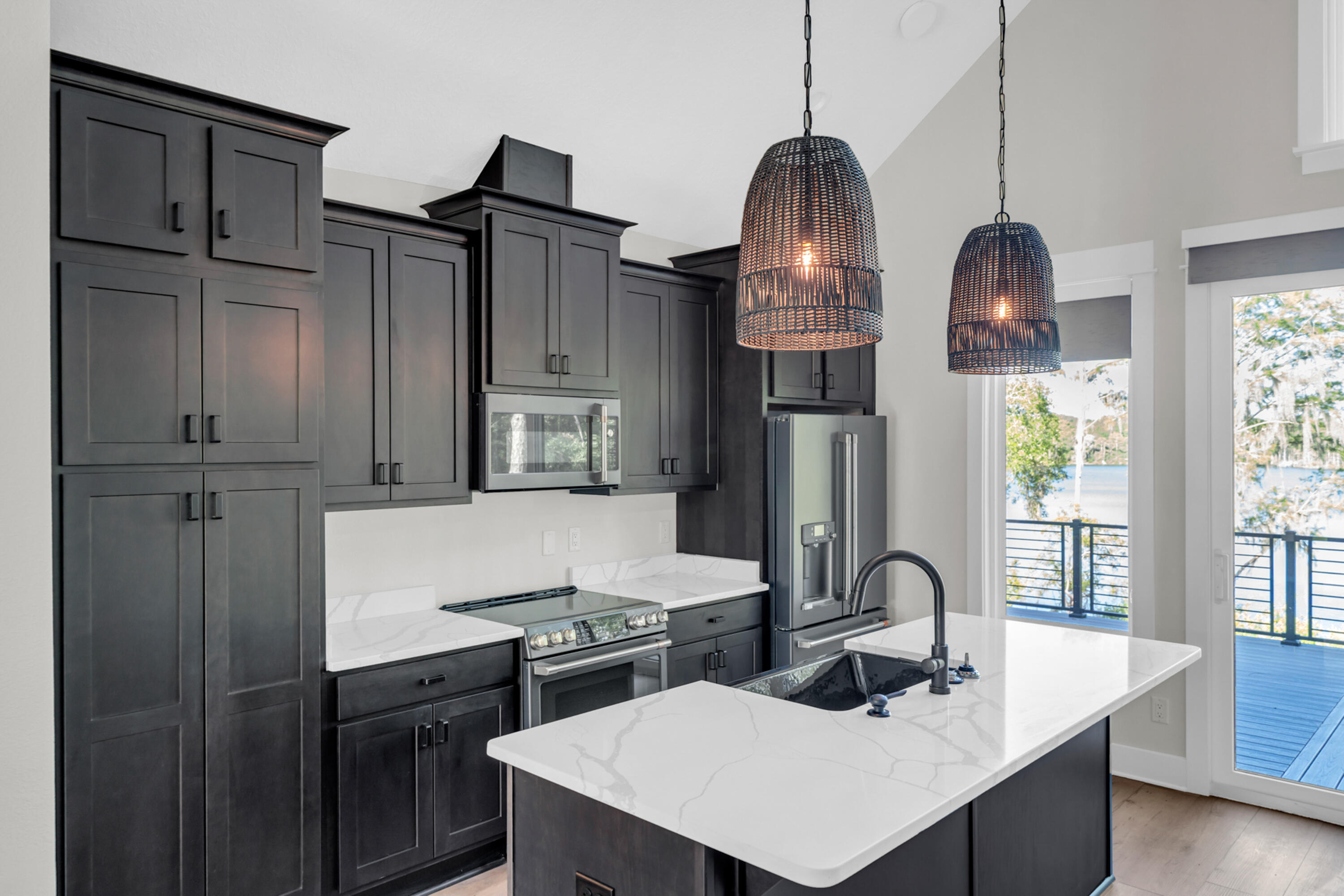 172 Blue Pond Circle Ponce De Leon FL 32455