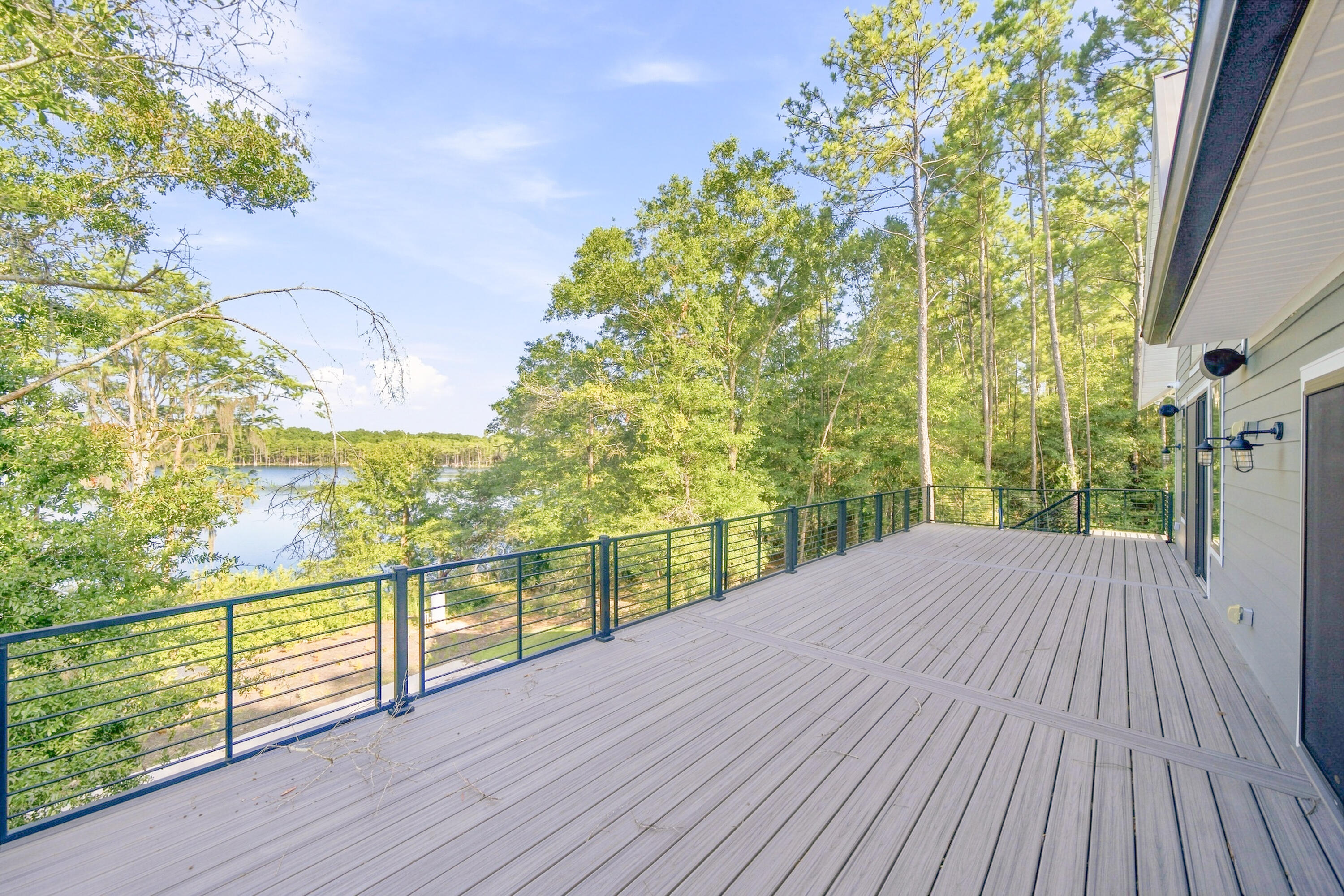 172 Blue Pond Circle Ponce De Leon FL 32455
