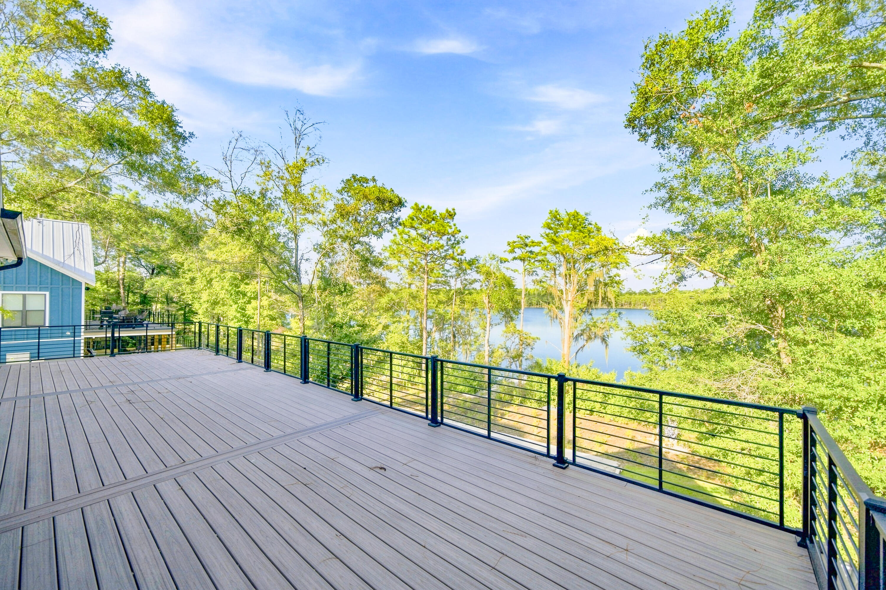 172 Blue Pond Circle Ponce De Leon FL 32455