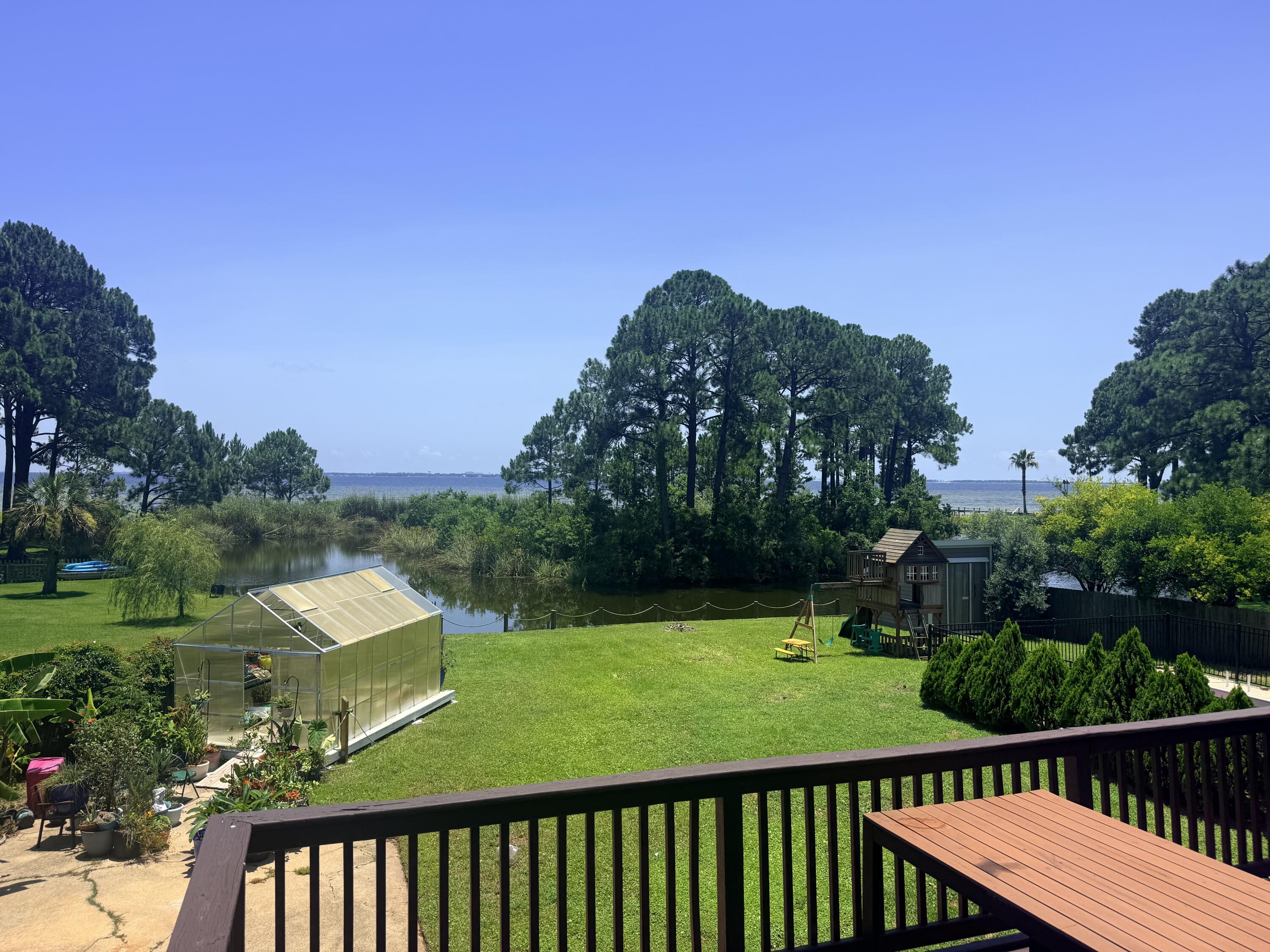37 Country Club Road Shalimar FL 32579