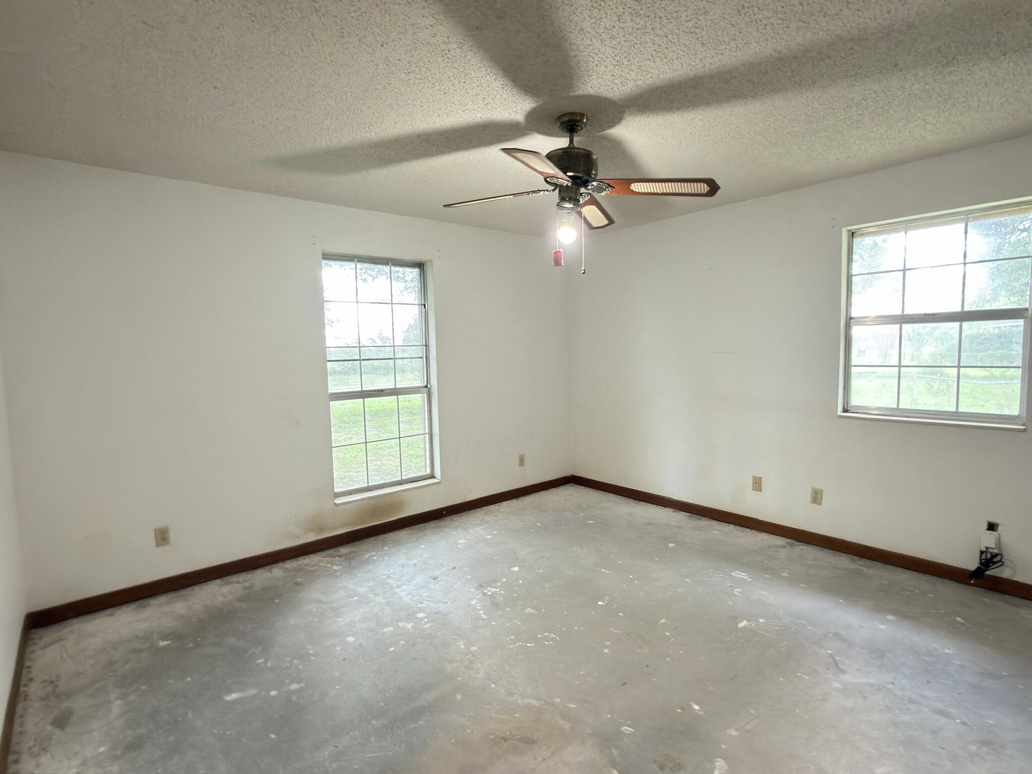 6200 E Fence Road Pensacola FL 32526