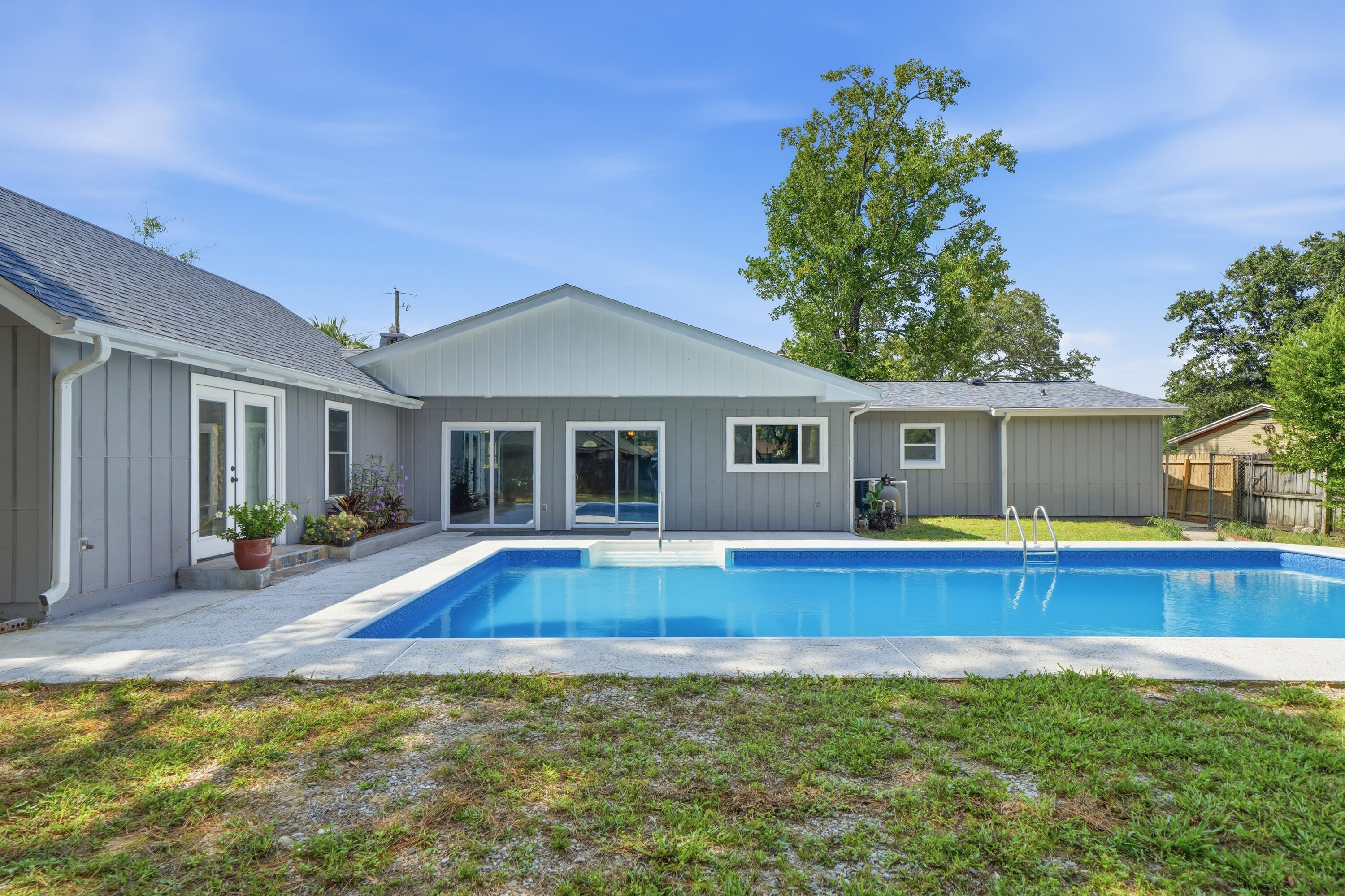 390 Davenport Avenue Valparaiso FL 32580