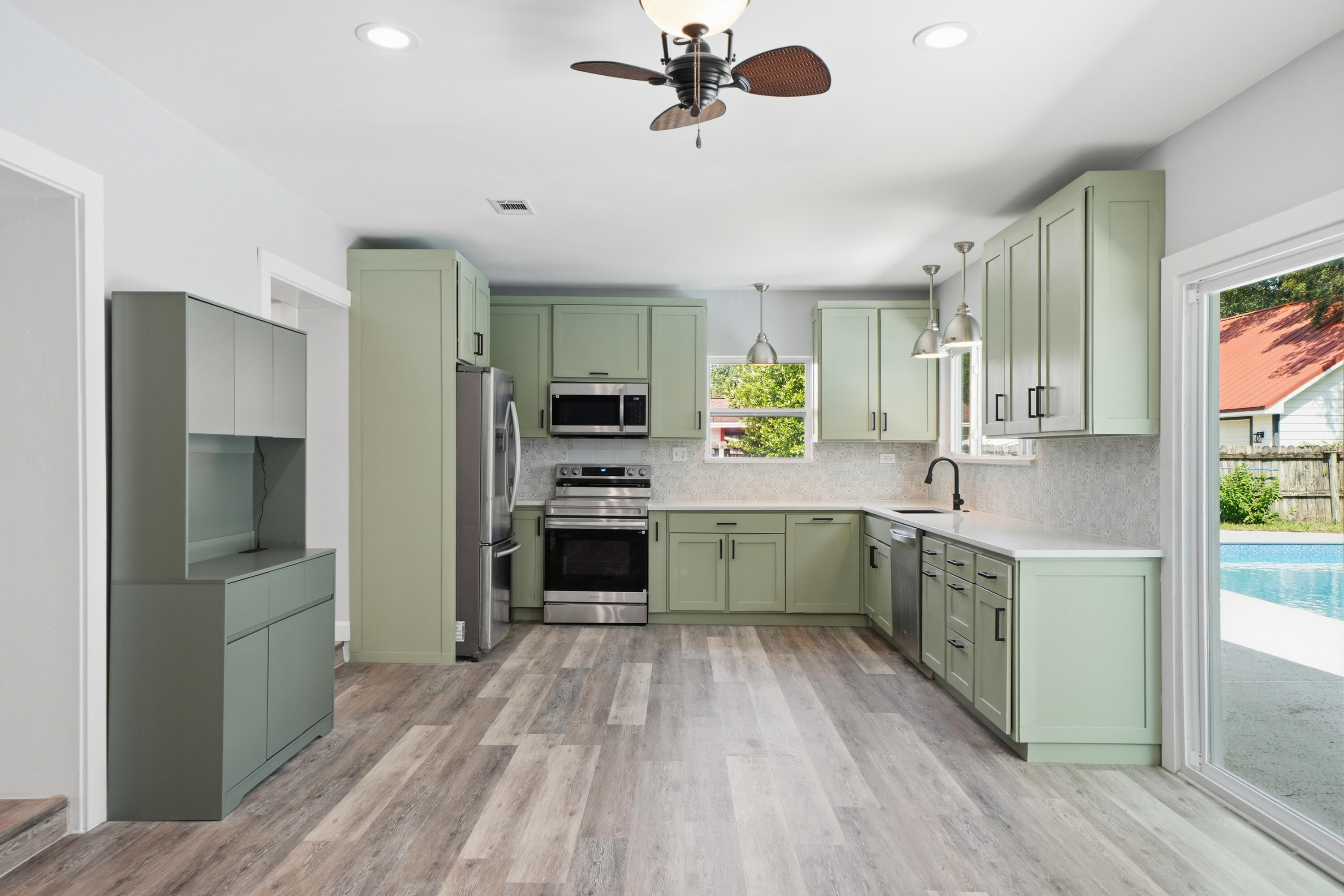 390 Davenport Avenue Valparaiso FL 32580