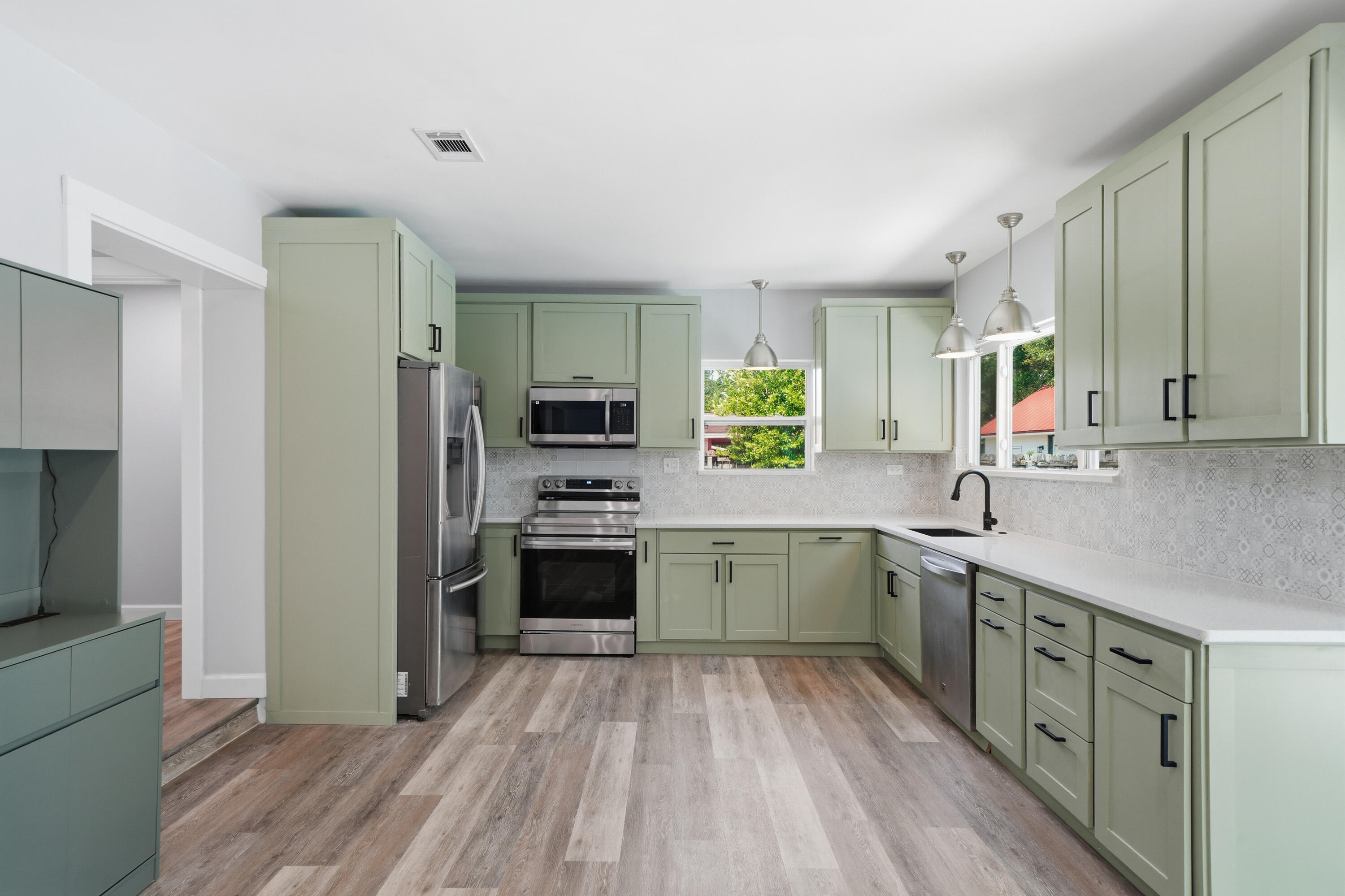 390 Davenport Avenue Valparaiso FL 32580