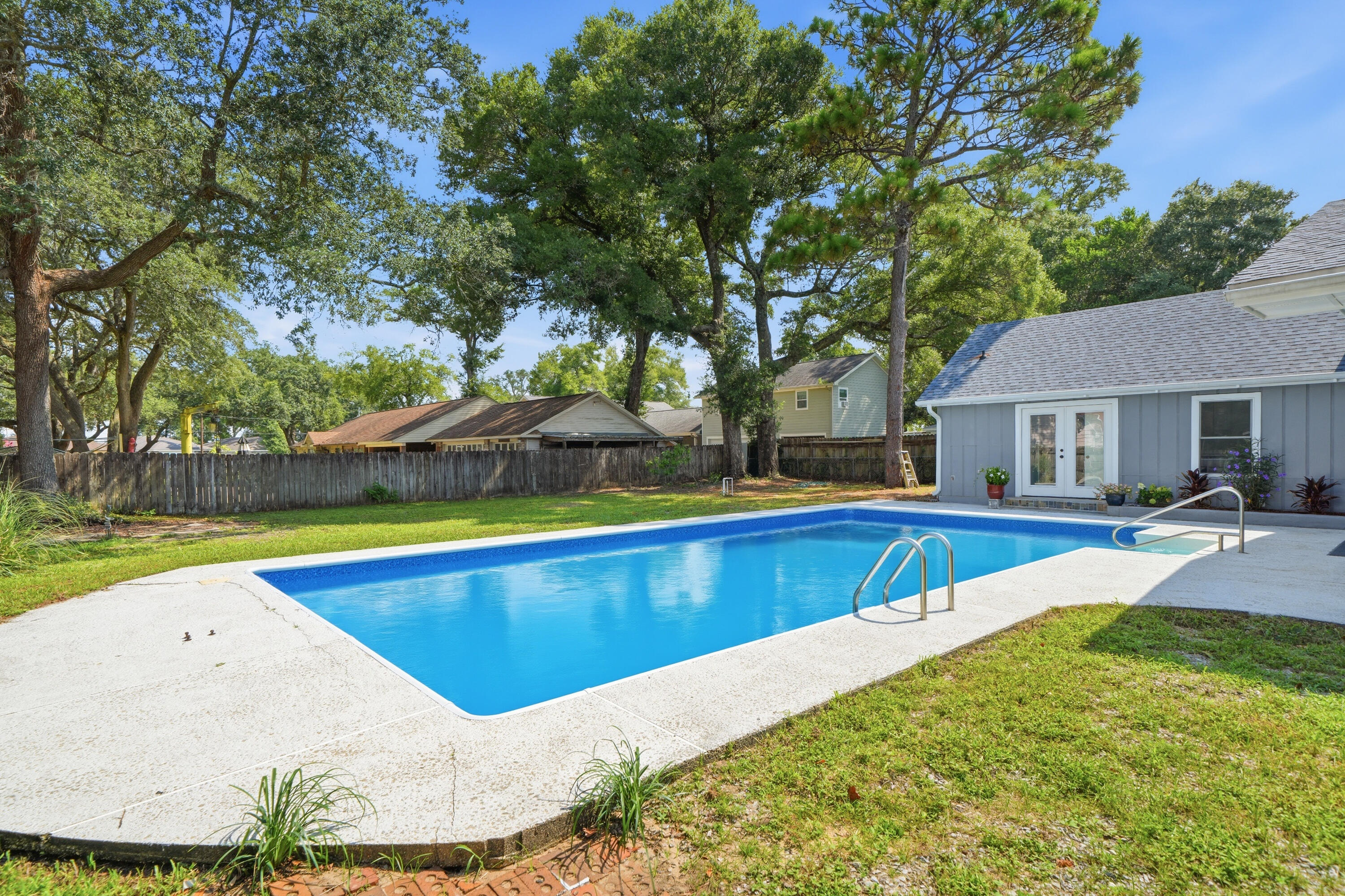 390 Davenport Avenue Valparaiso FL 32580