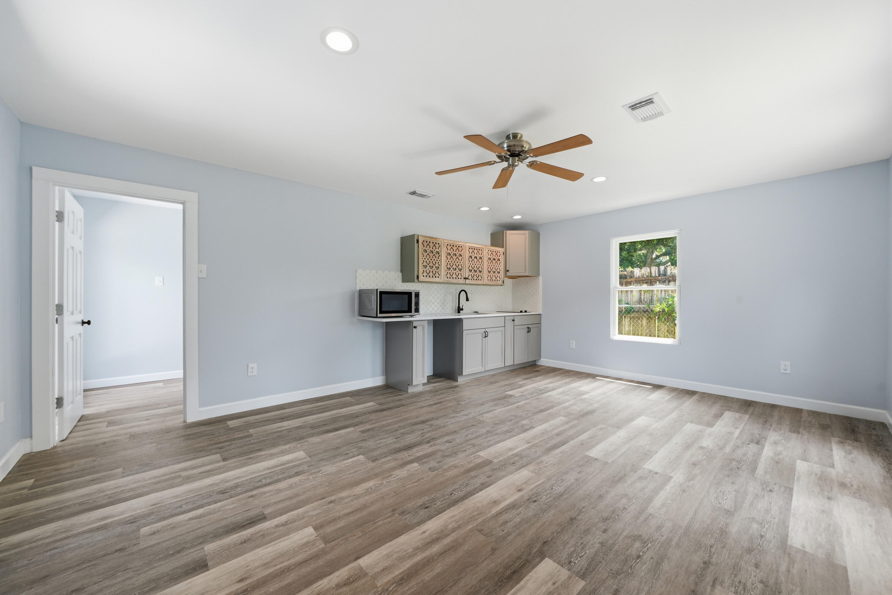 390 Davenport Avenue Valparaiso FL 32580