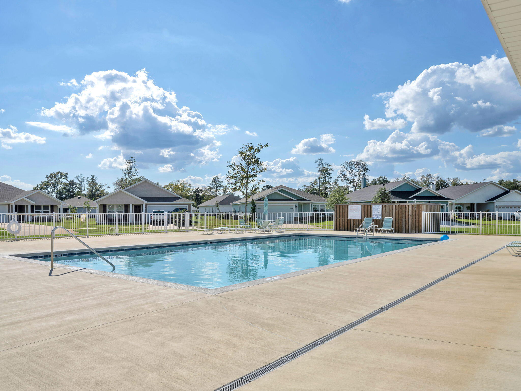 535 Riverwalk Circle Freeport FL 32439