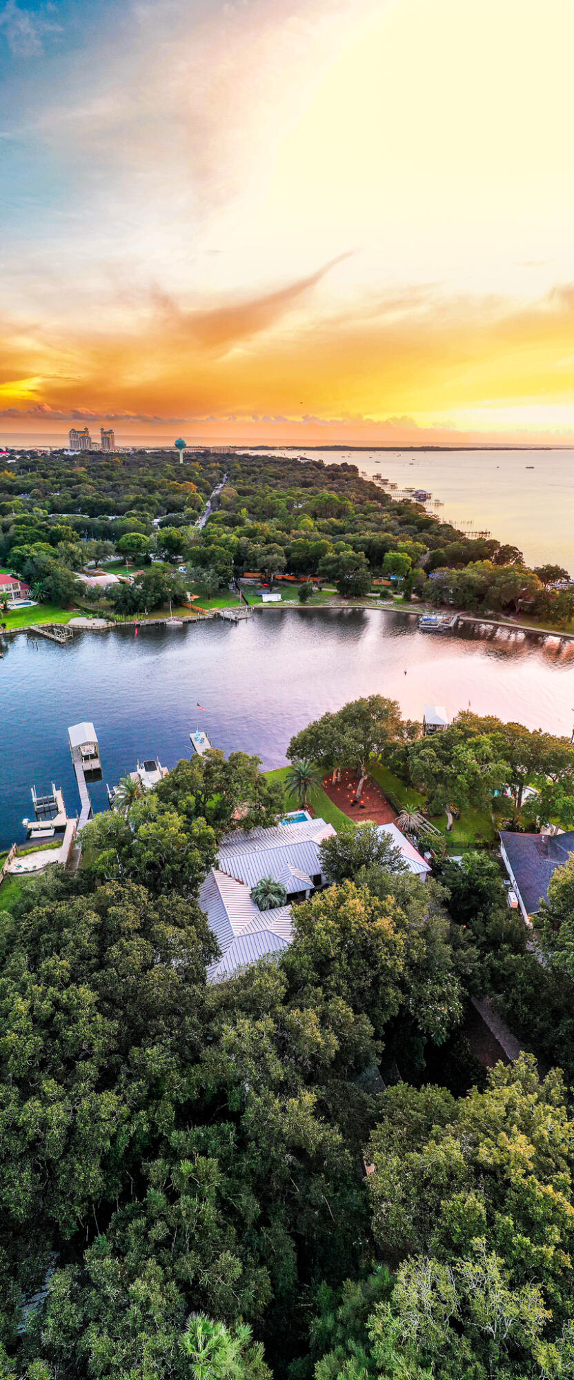 510 Calhoun Avenue Destin FL 32541