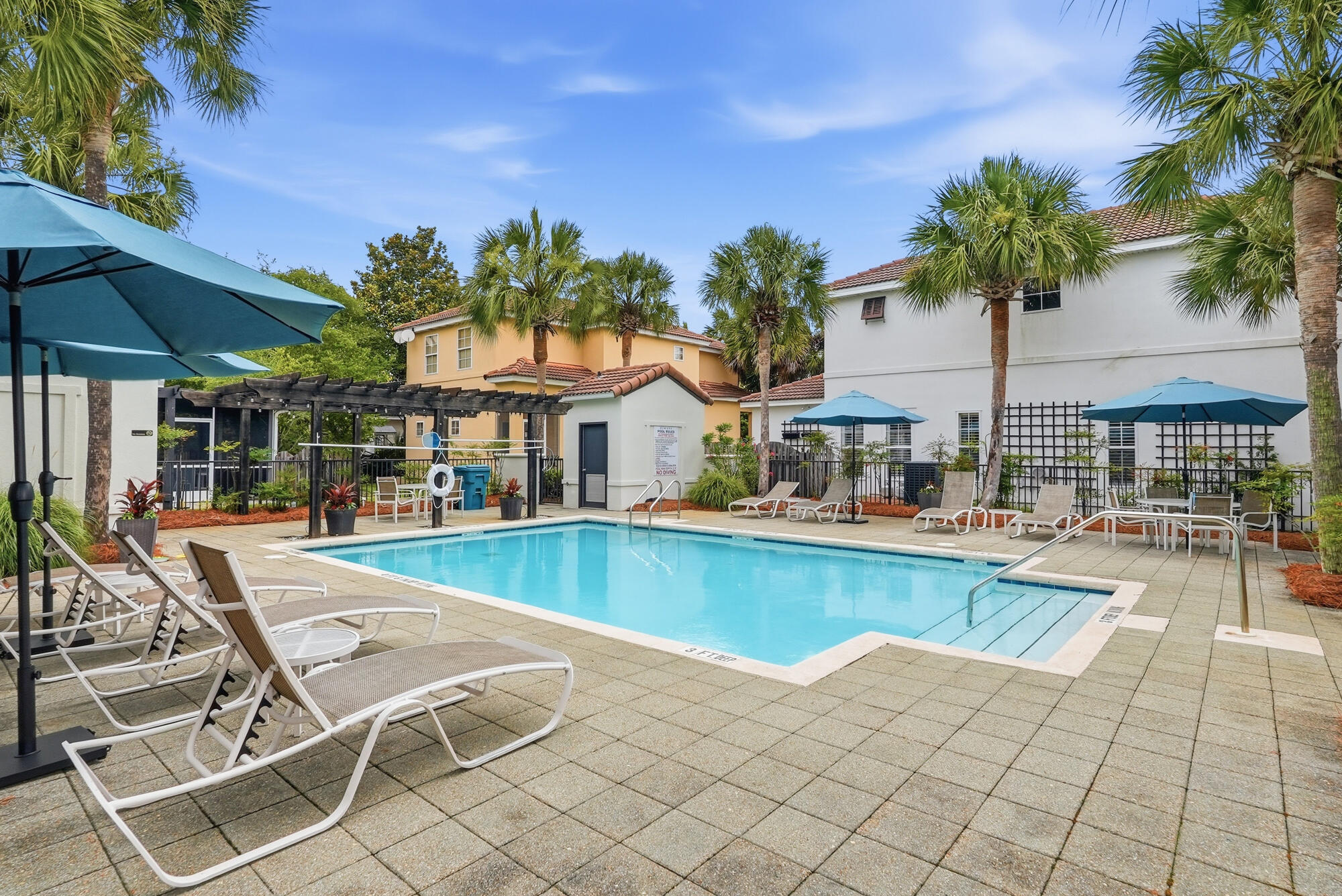 4790 W Trovare Destin FL 32541
