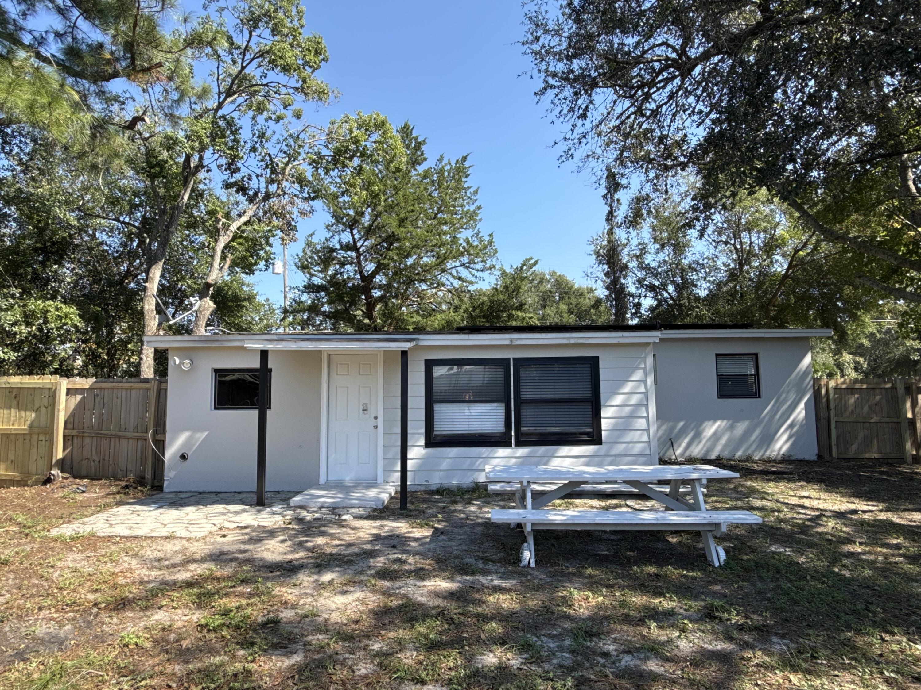 401 Shrewsbury Road Mary Esther FL 32569