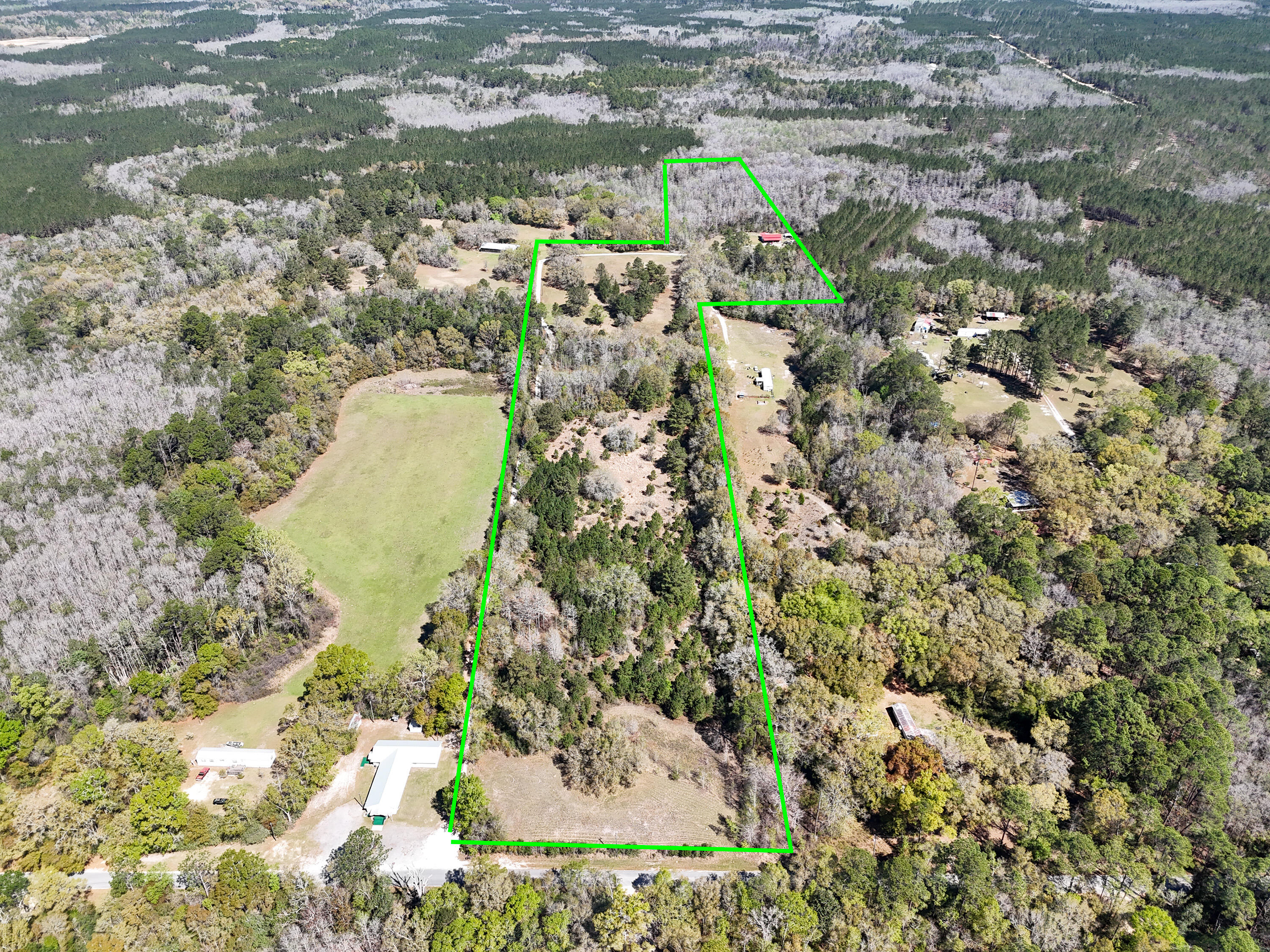 2048 Brotherhood Memorial Lane Bonifay FL 32425