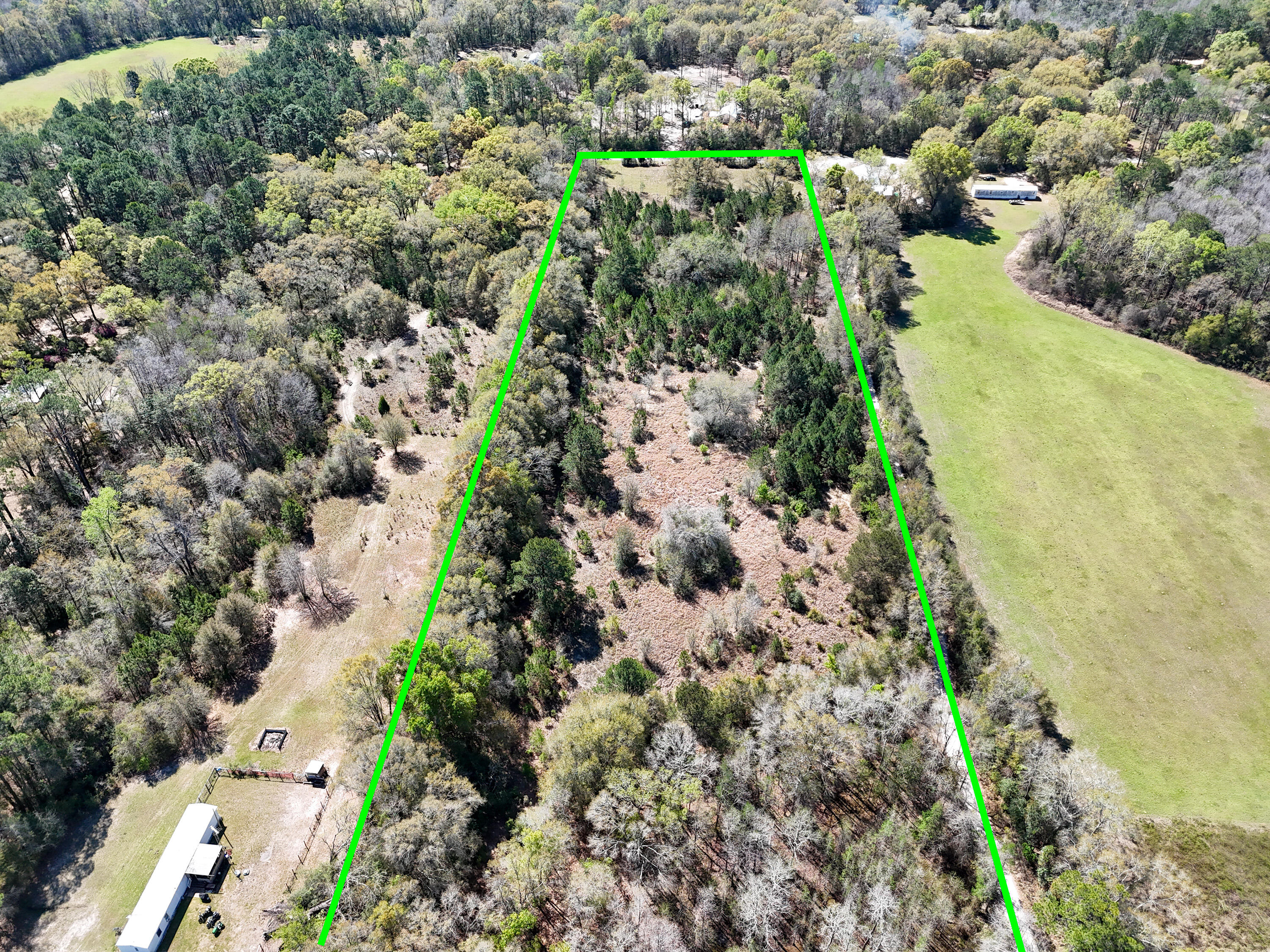 2048 Brotherhood Memorial Lane Bonifay FL 32425