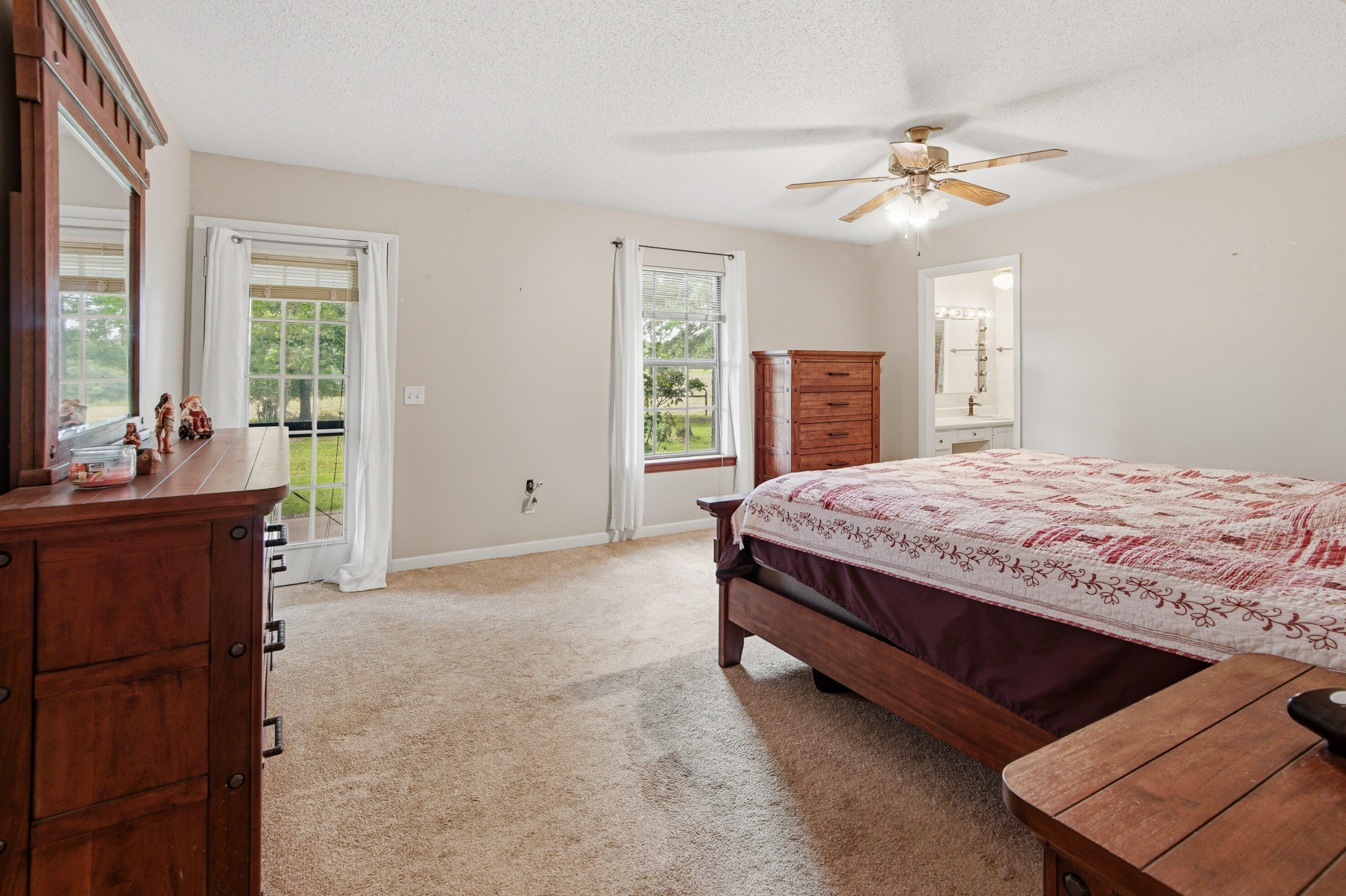 8116 Highway 393 Highway Laurel Hill FL 32567