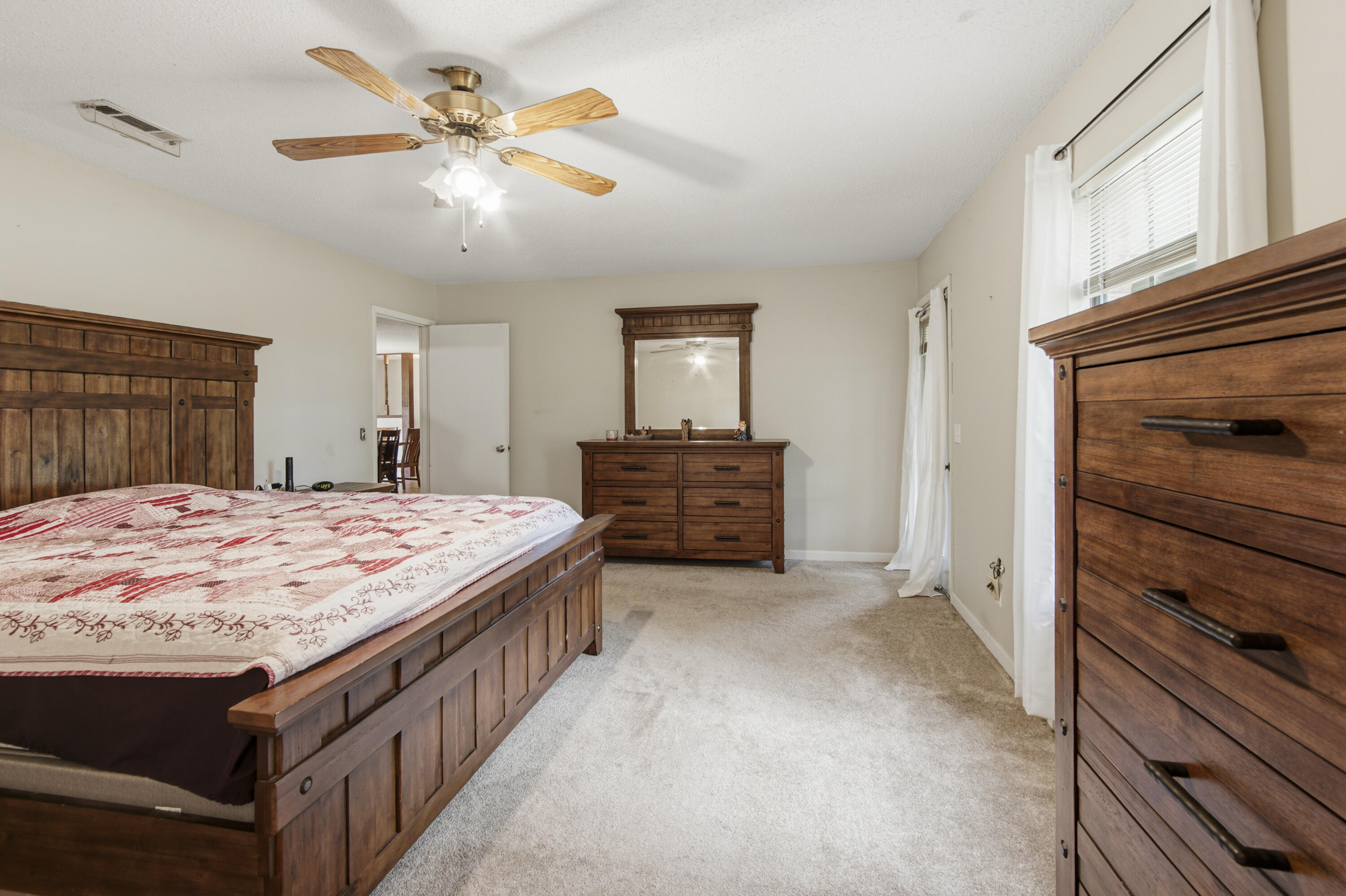 8116 Highway 393 Highway Laurel Hill FL 32567