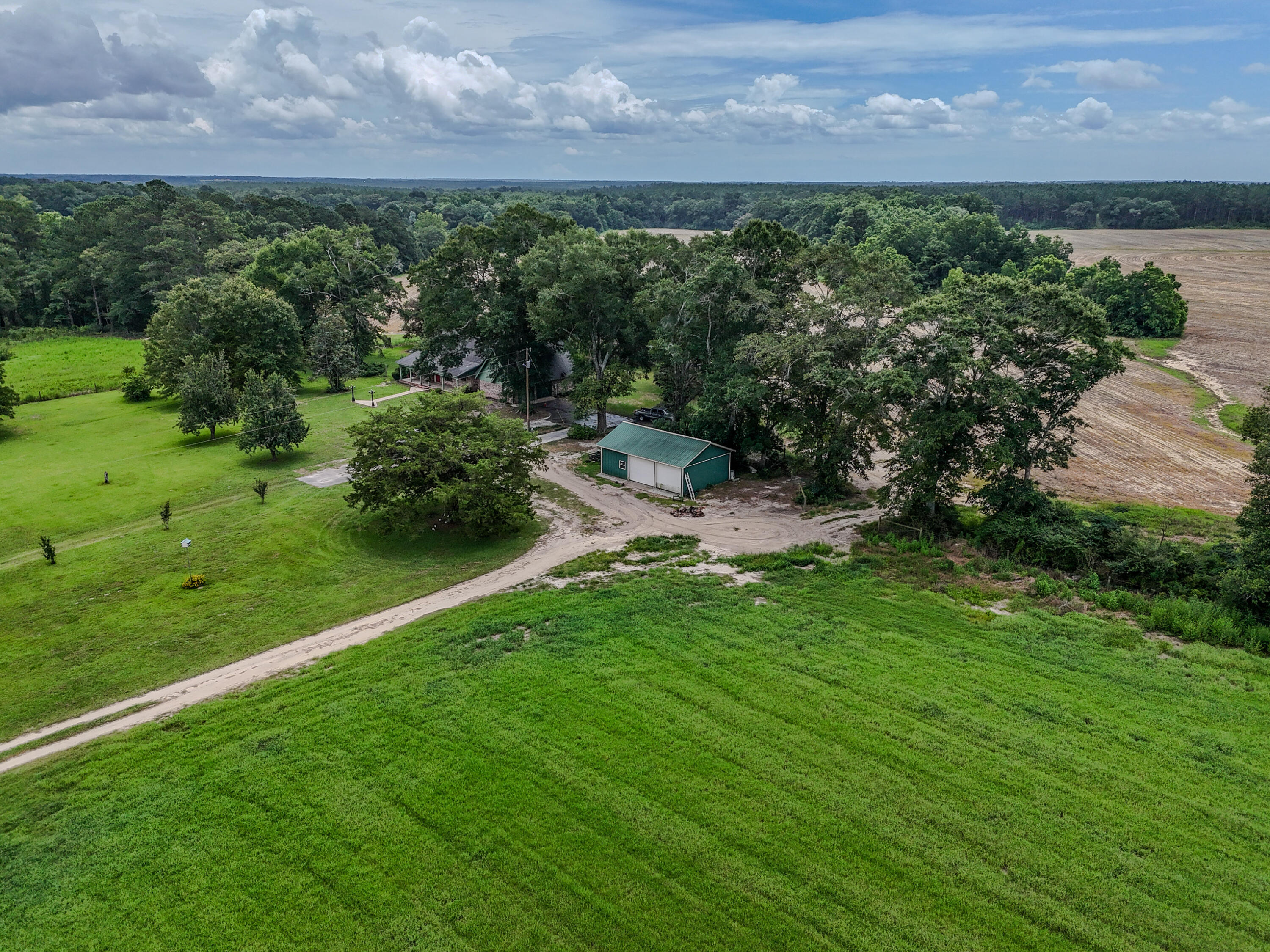 8116 Highway 393 Highway Laurel Hill FL 32567