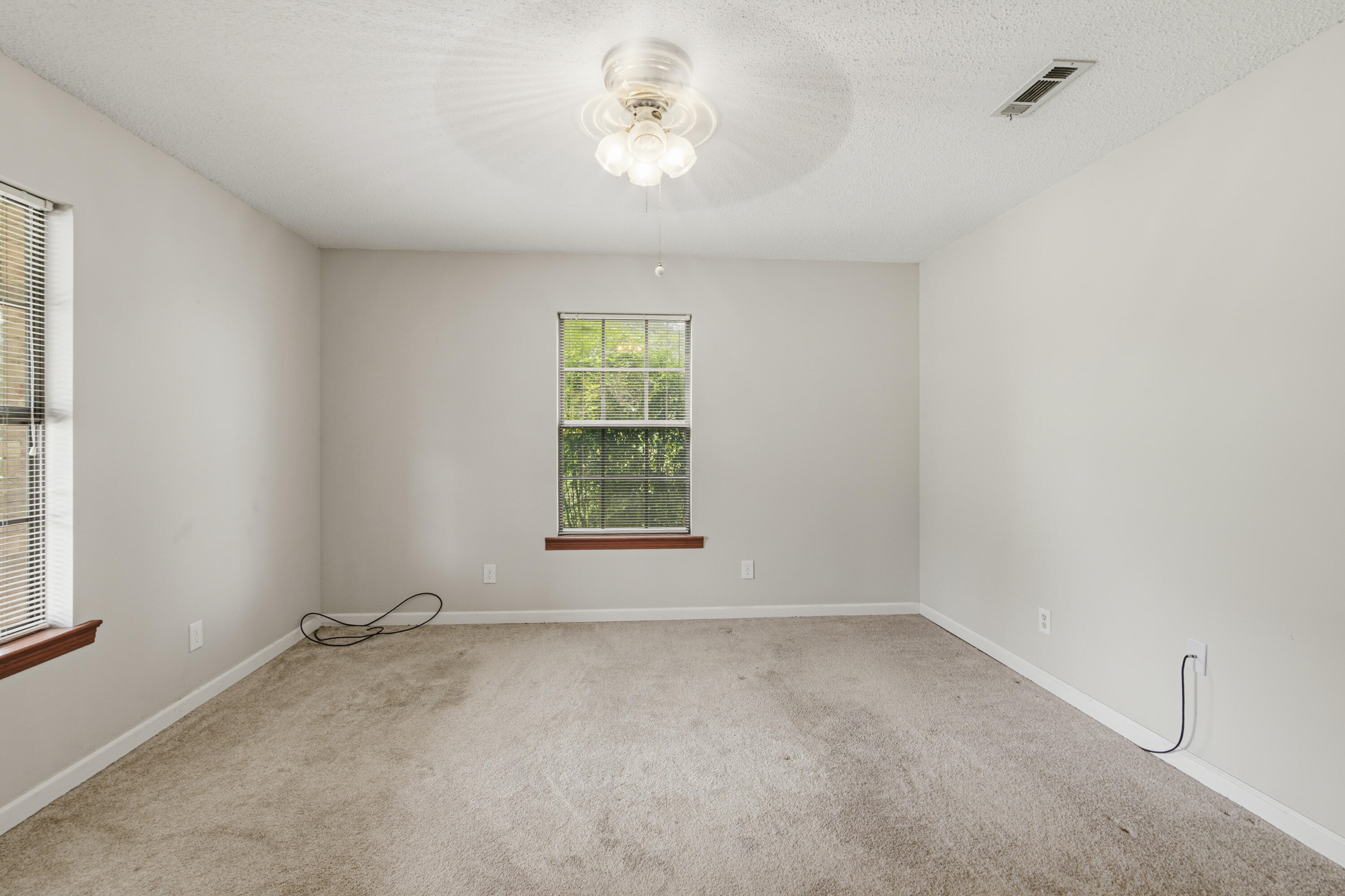 8116 Highway 393 Highway Laurel Hill FL 32567