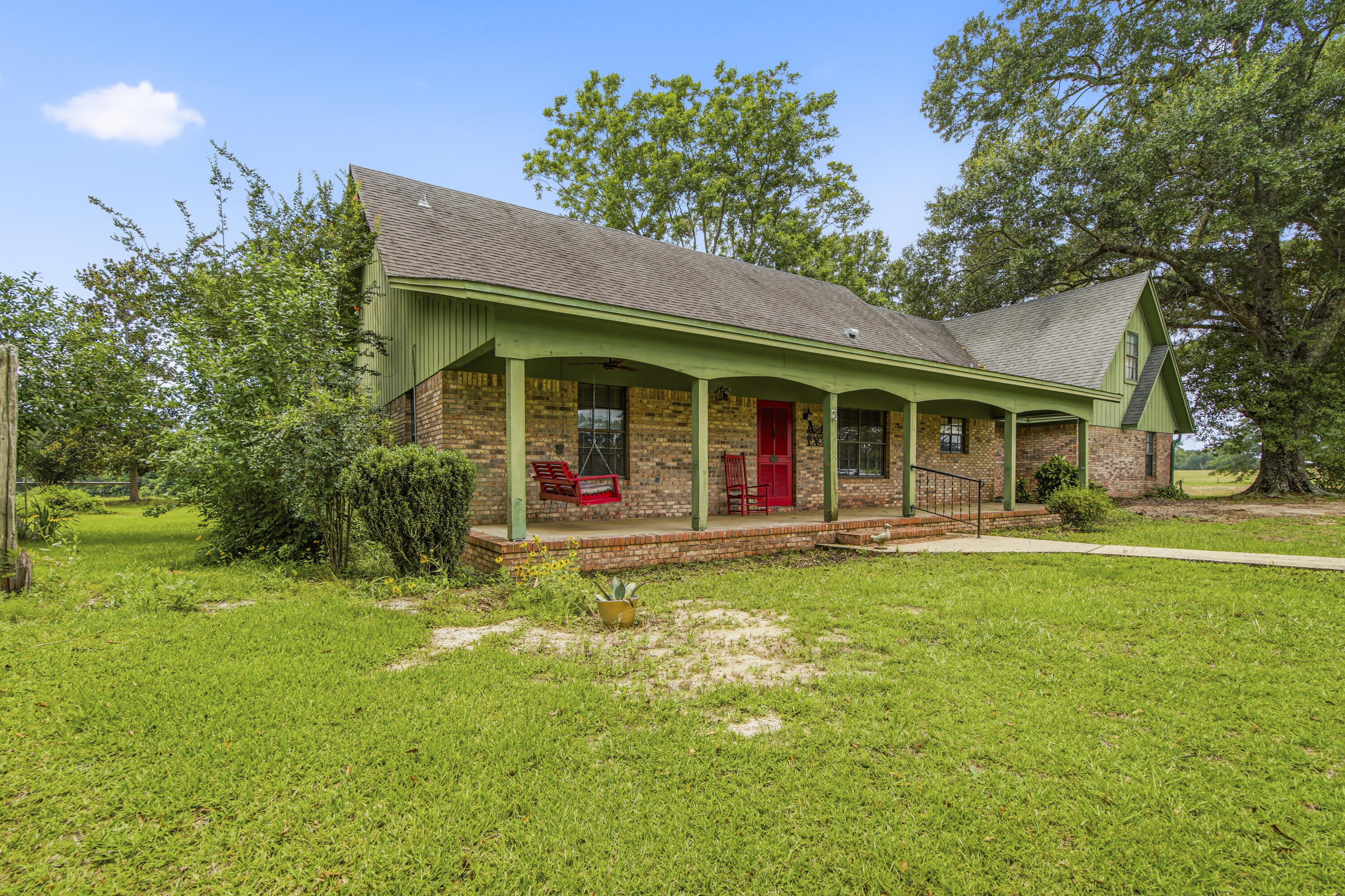 8116 Highway 393 Highway Laurel Hill FL 32567