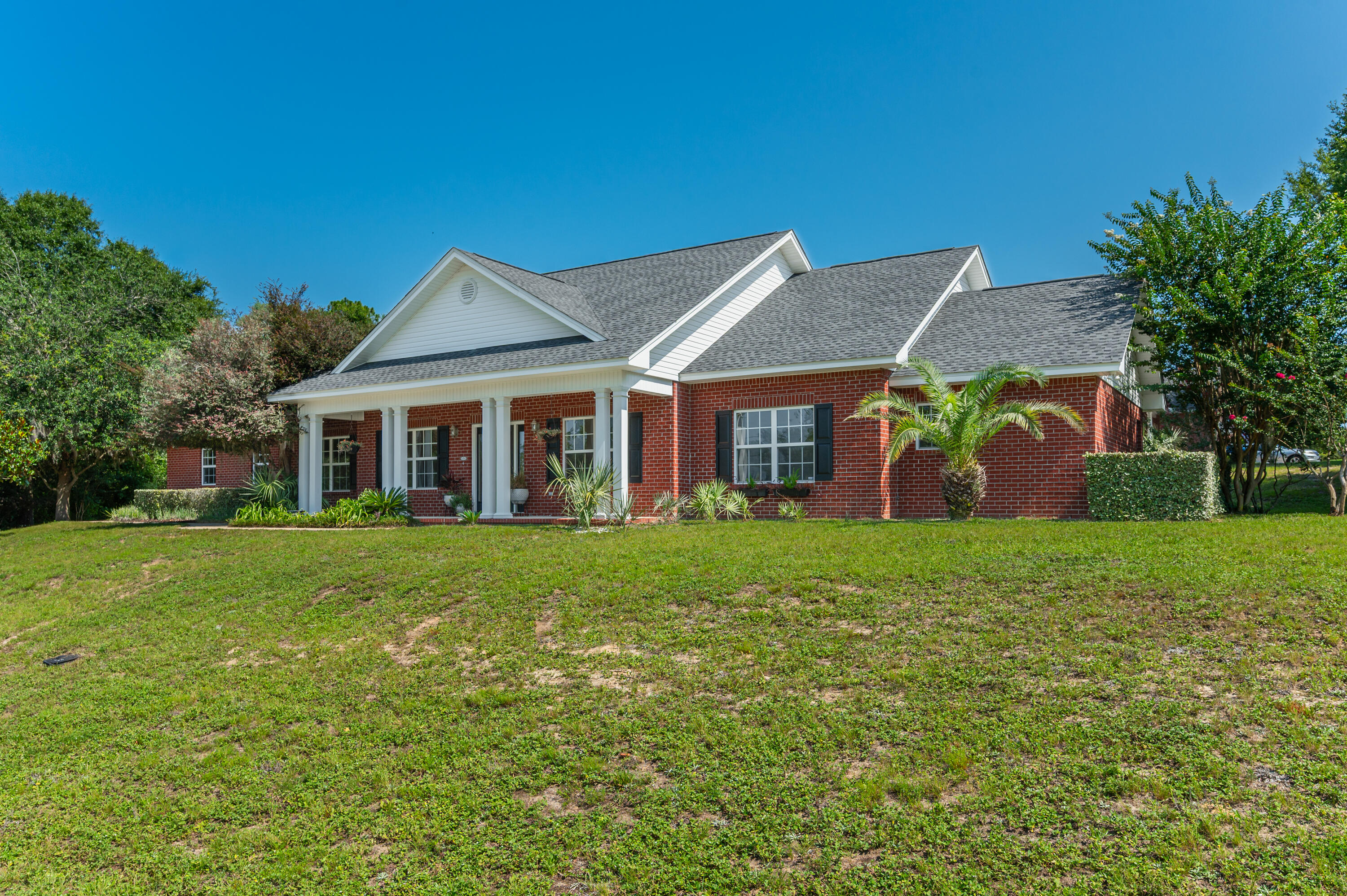 201 Seneca Trail Crestview FL 32536