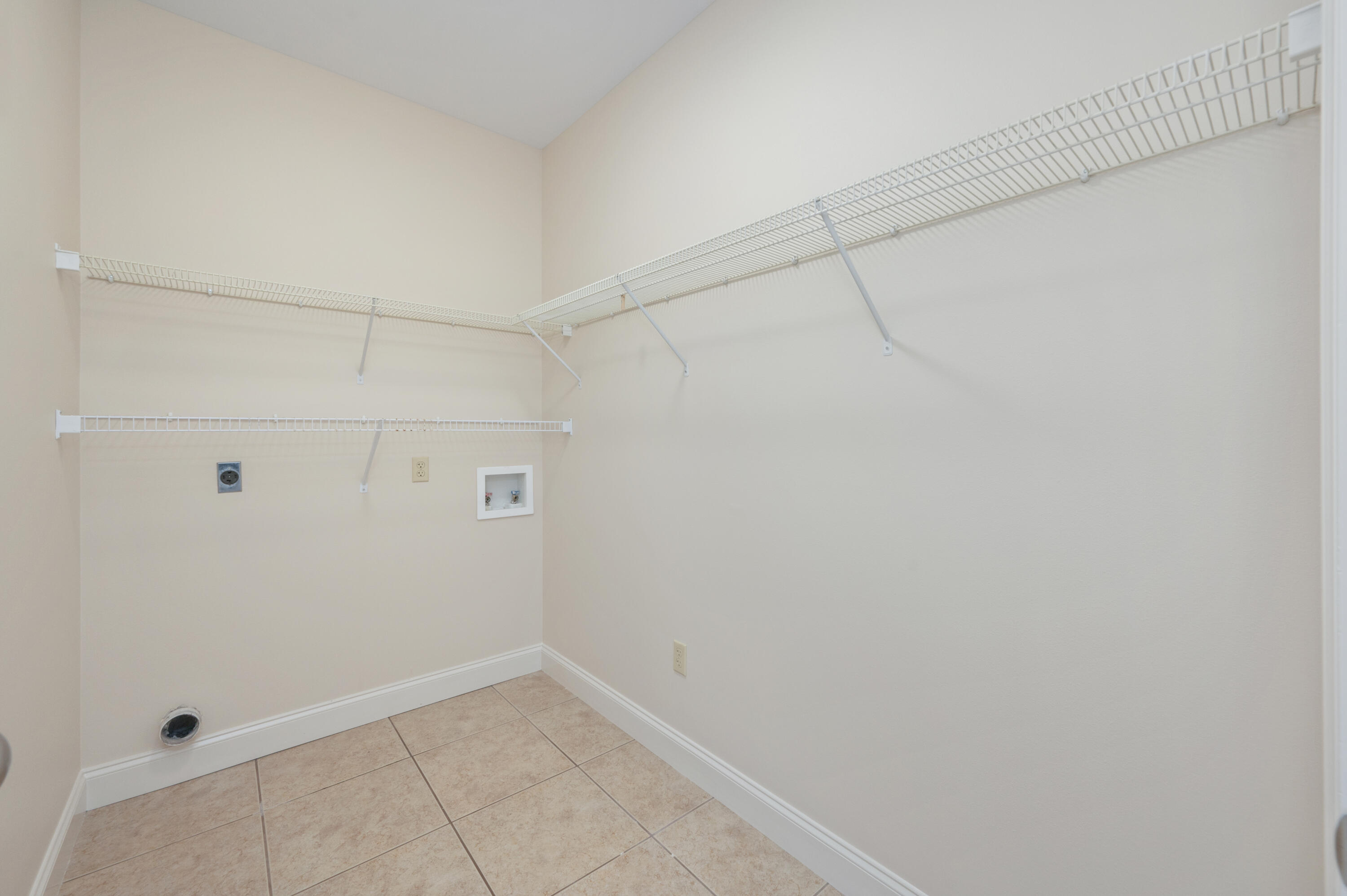 201 Seneca Trail Crestview FL 32536
