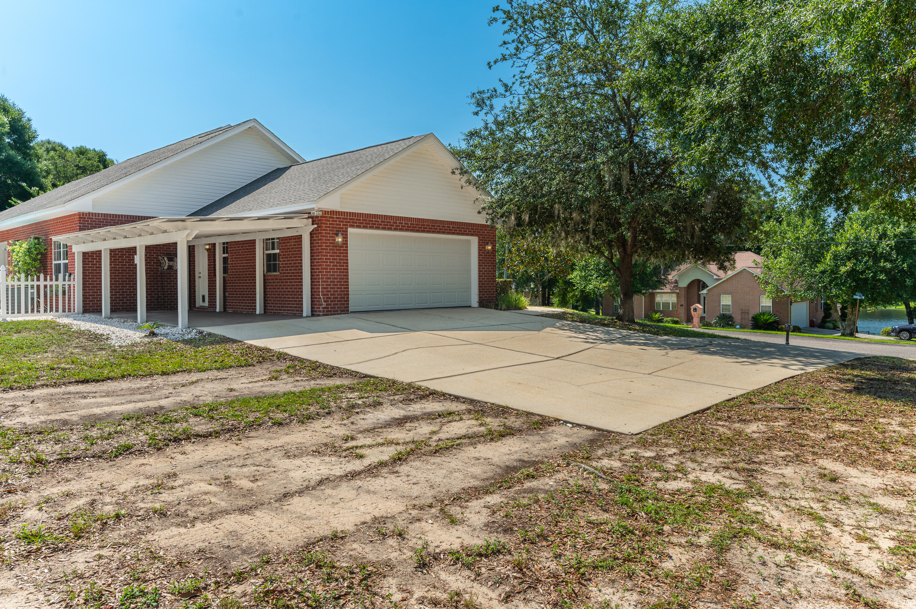 201 Seneca Trail Crestview FL 32536