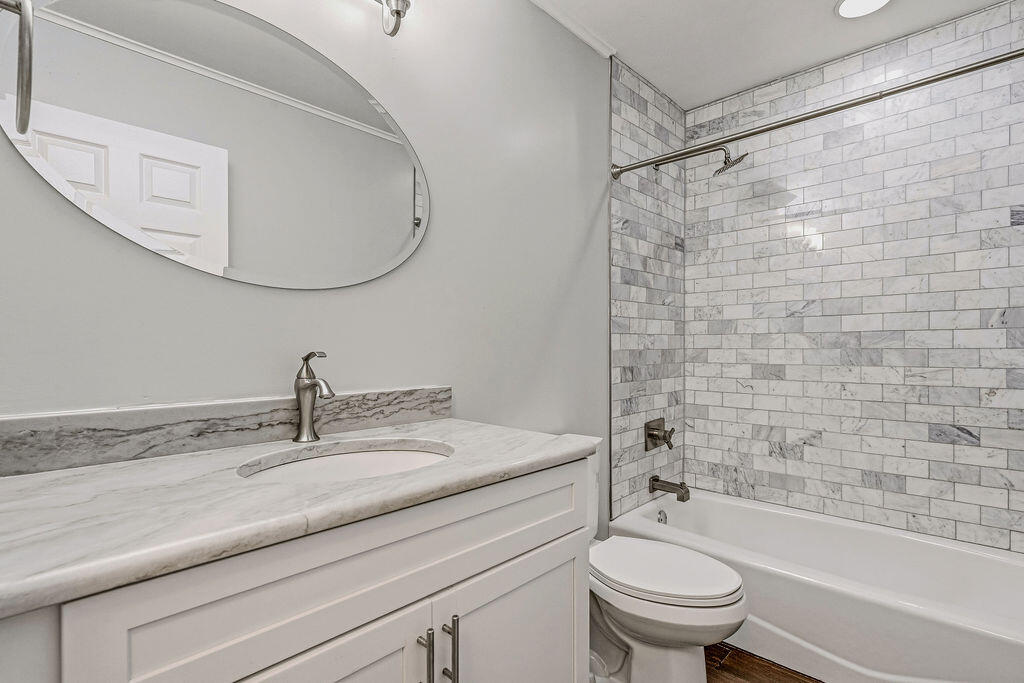 415 Pristine Water Lane Mary Esther FL 32569
