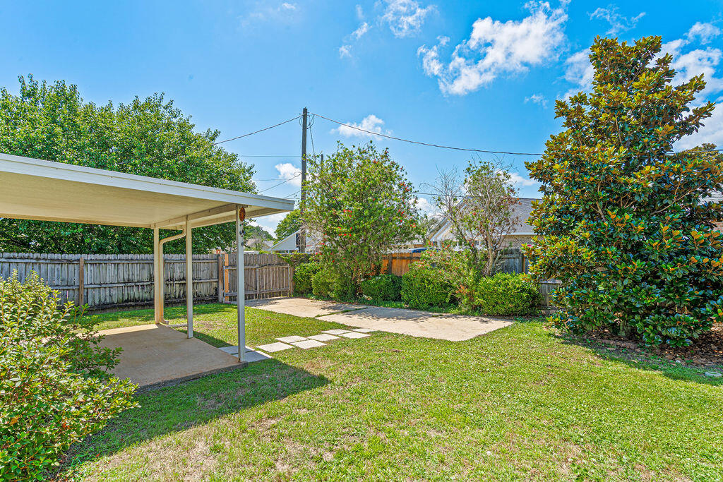 415 Pristine Water Lane Mary Esther FL 32569