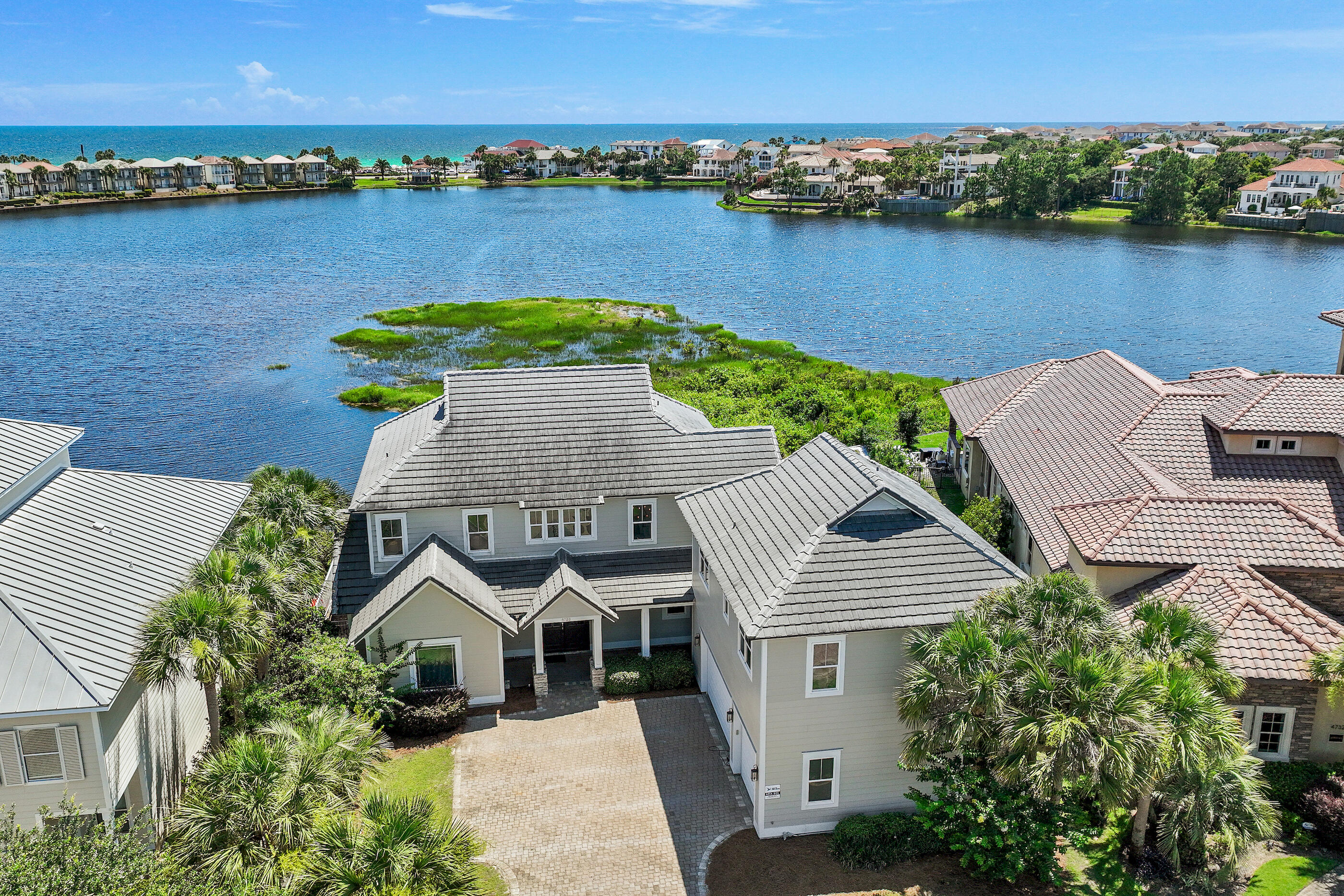 4728 Rendezvous Cove Destin FL 32541