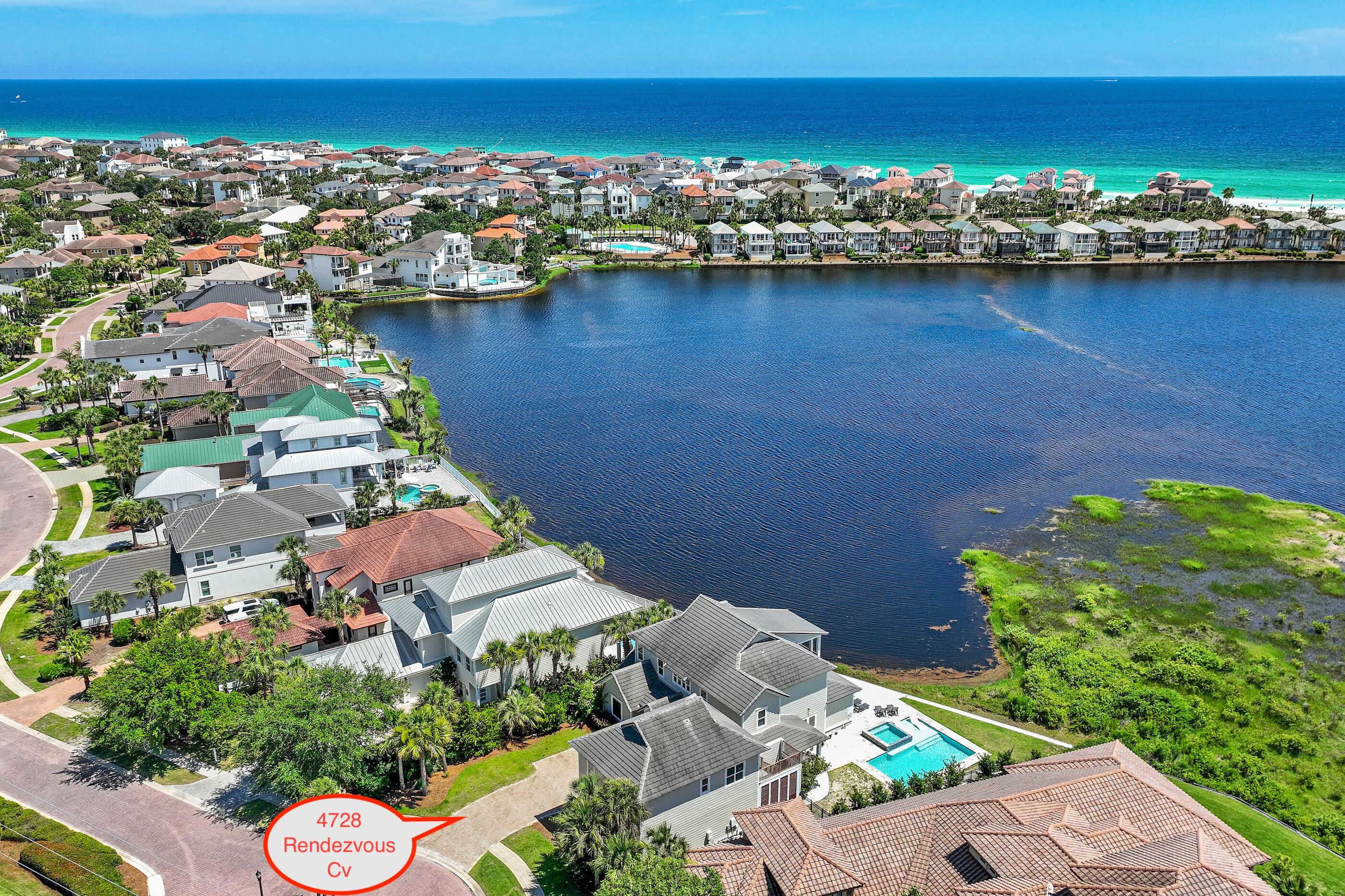 4728 Rendezvous Cove Destin FL 32541
