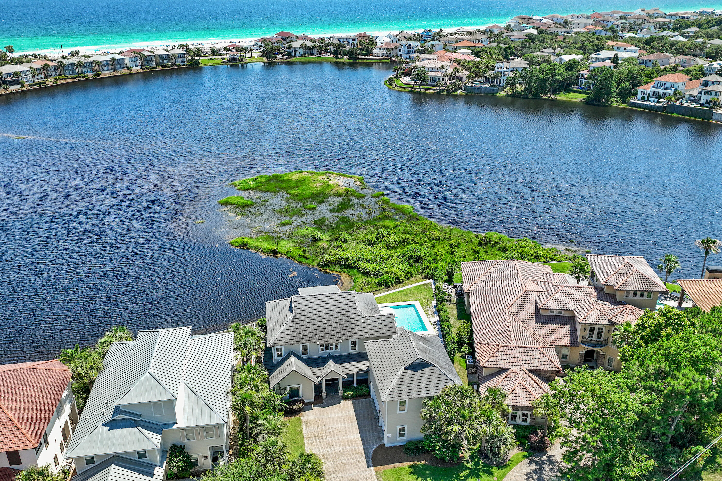 4728 Rendezvous Cove Destin FL 32541