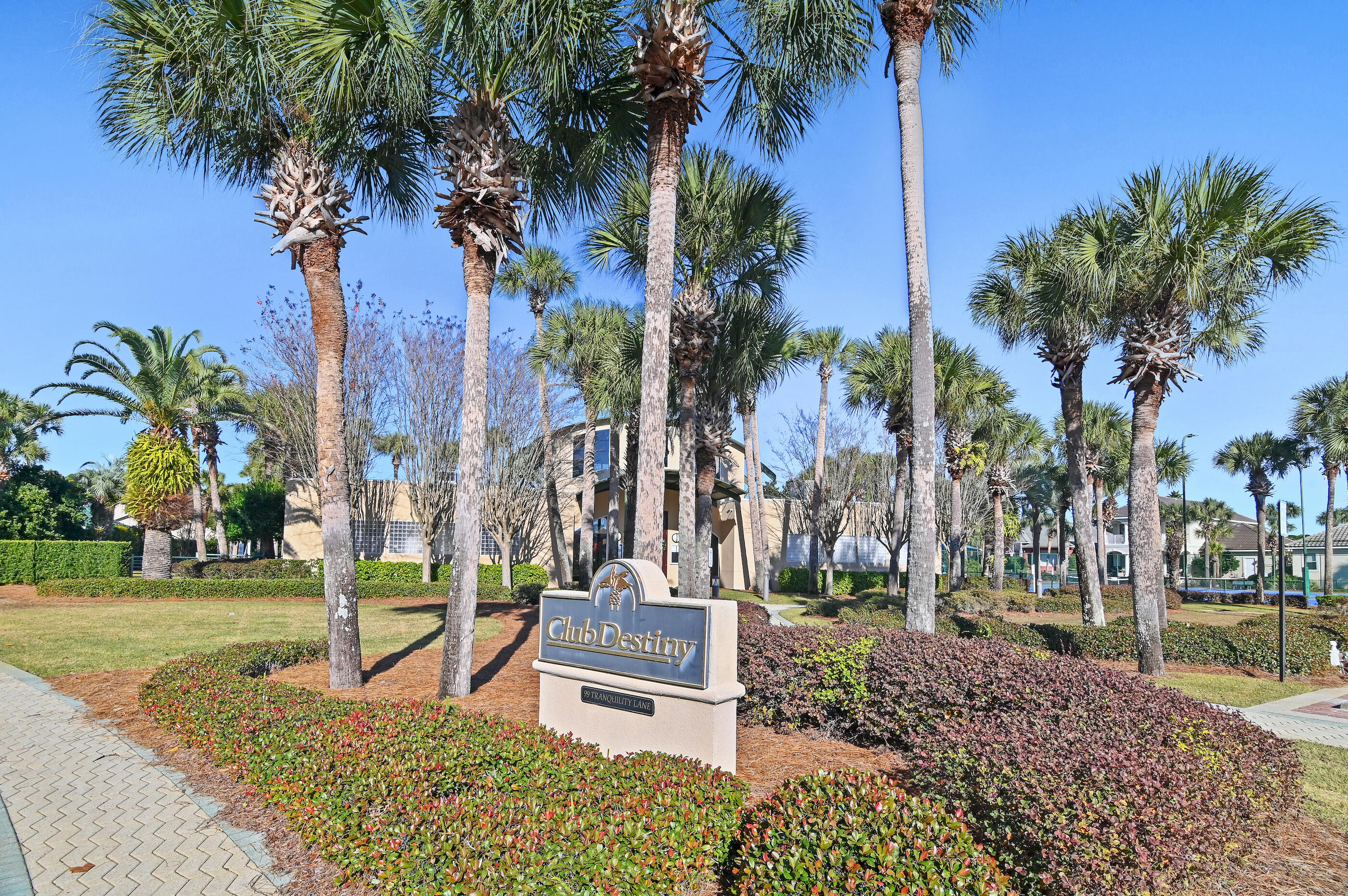 4728 Rendezvous Cove Destin FL 32541