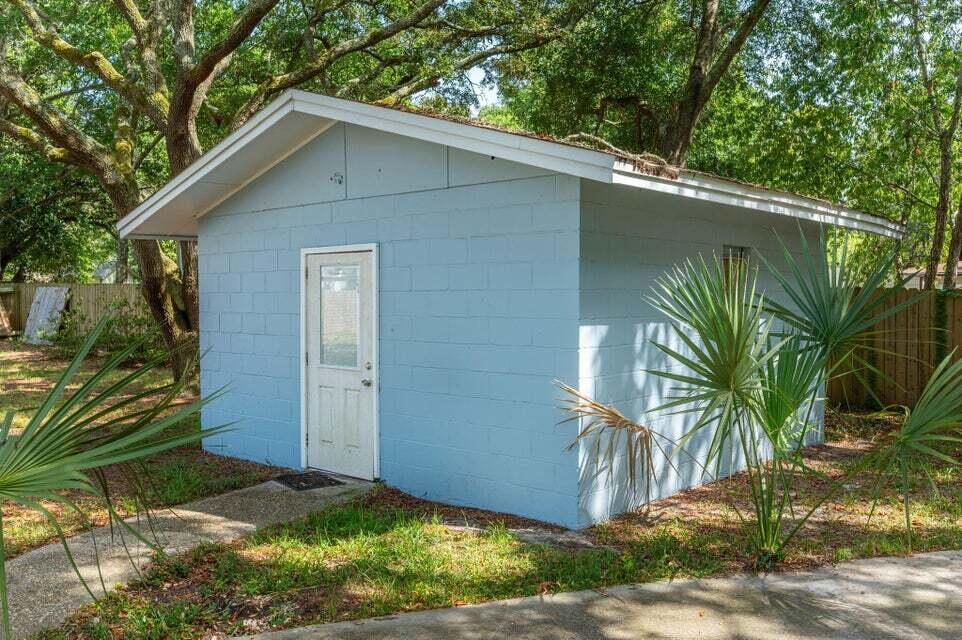 6 NE Bay Court Fort Walton Beach FL 32548